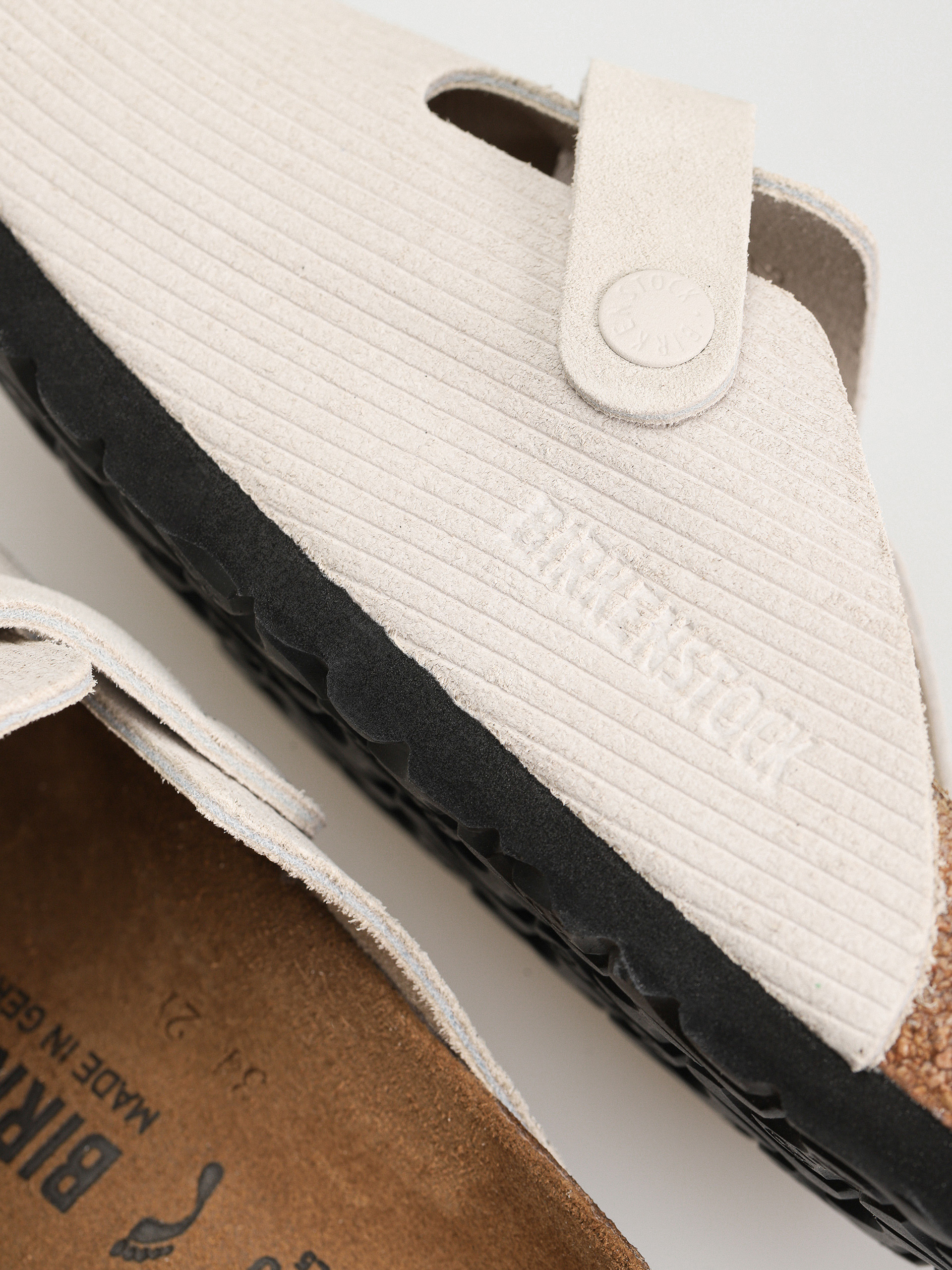 Birkenstock Boston Suede Embossed Narrow Sandalen Wmn (corduroy antique white)