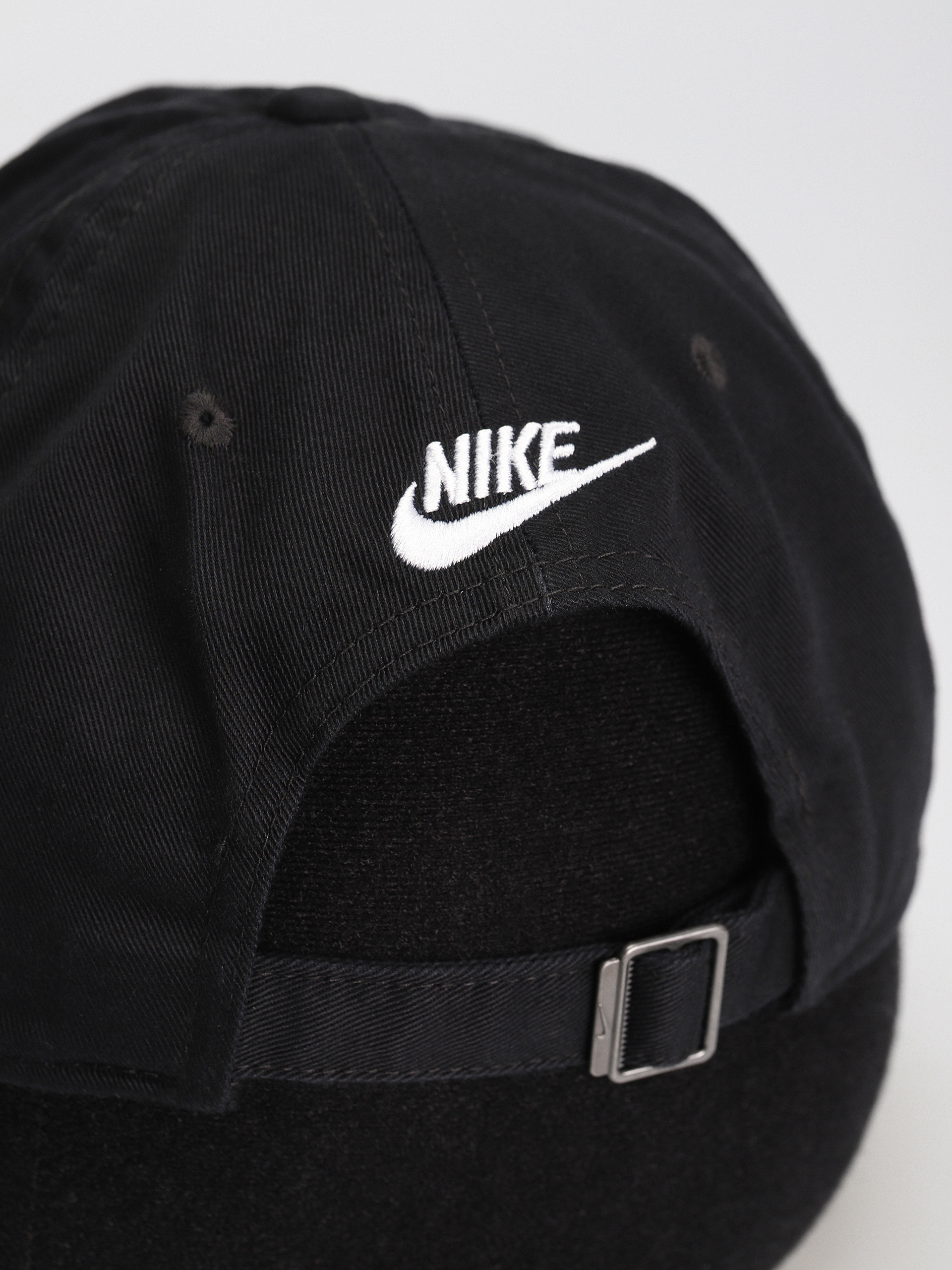 Nike SB Club Cap (black/white)