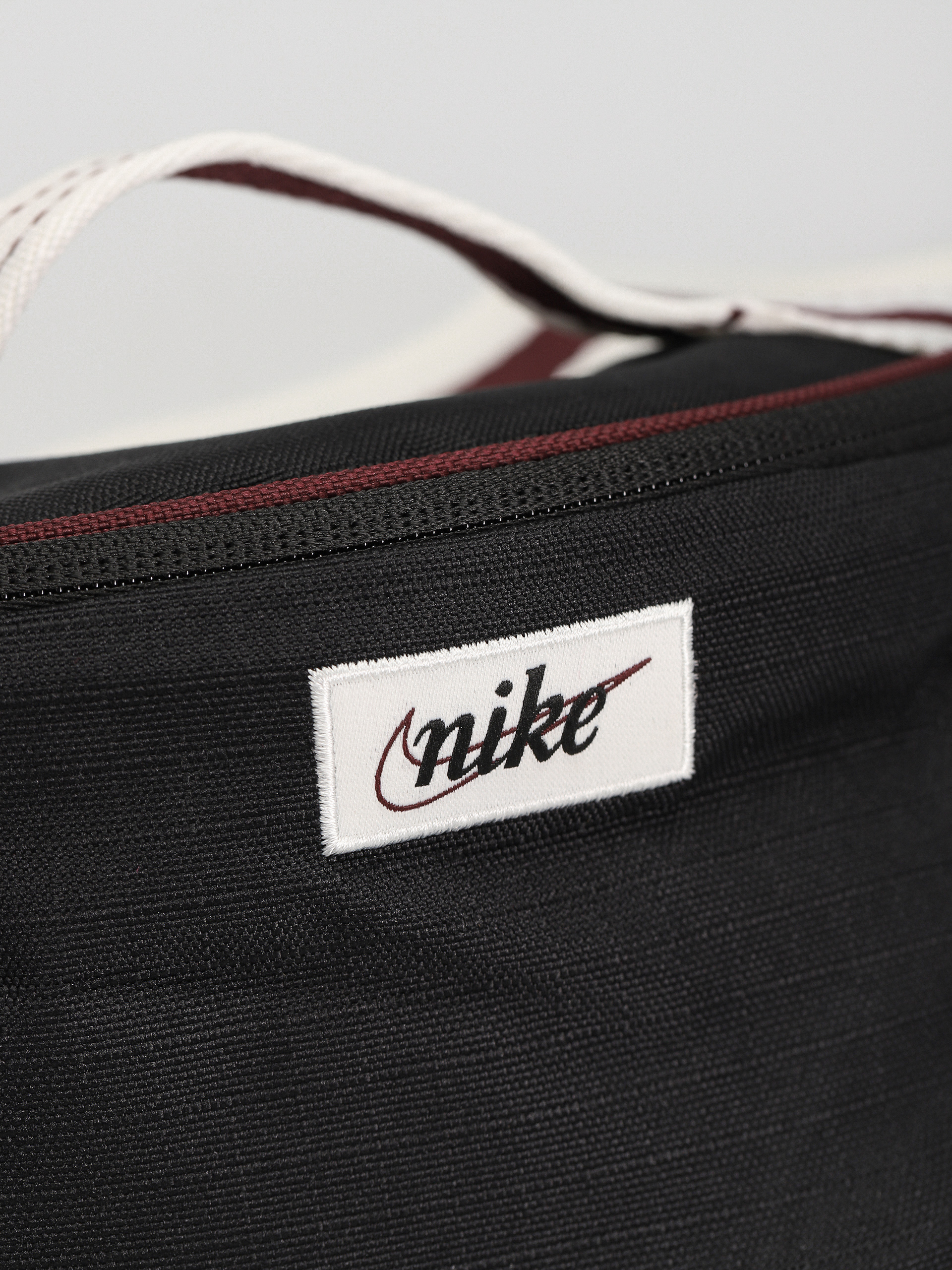 Nike SB Heritage Bum bag black (black/sail/night maroon)