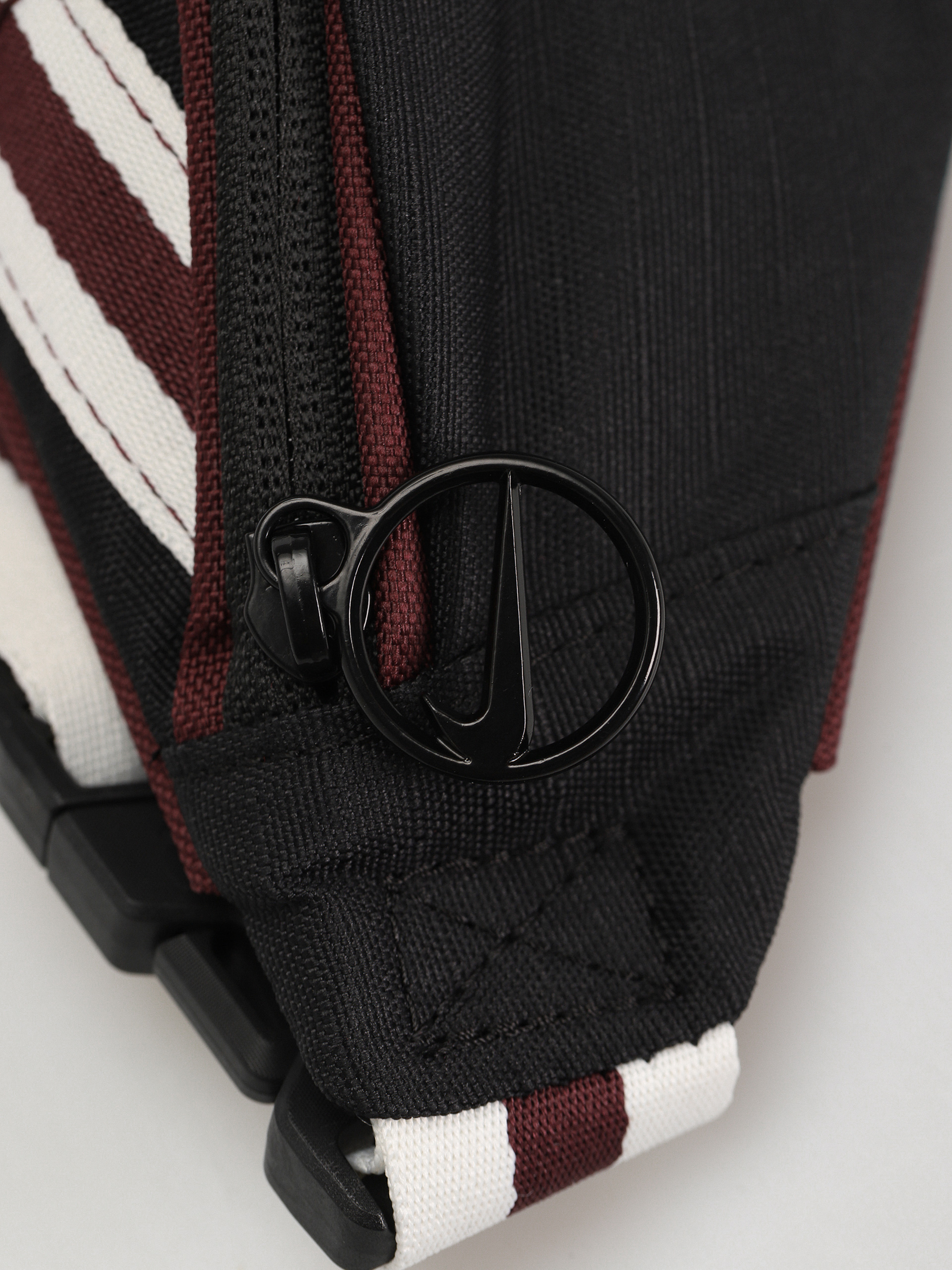 Nike SB Heritage Gürteltasche (black/sail/night maroon)