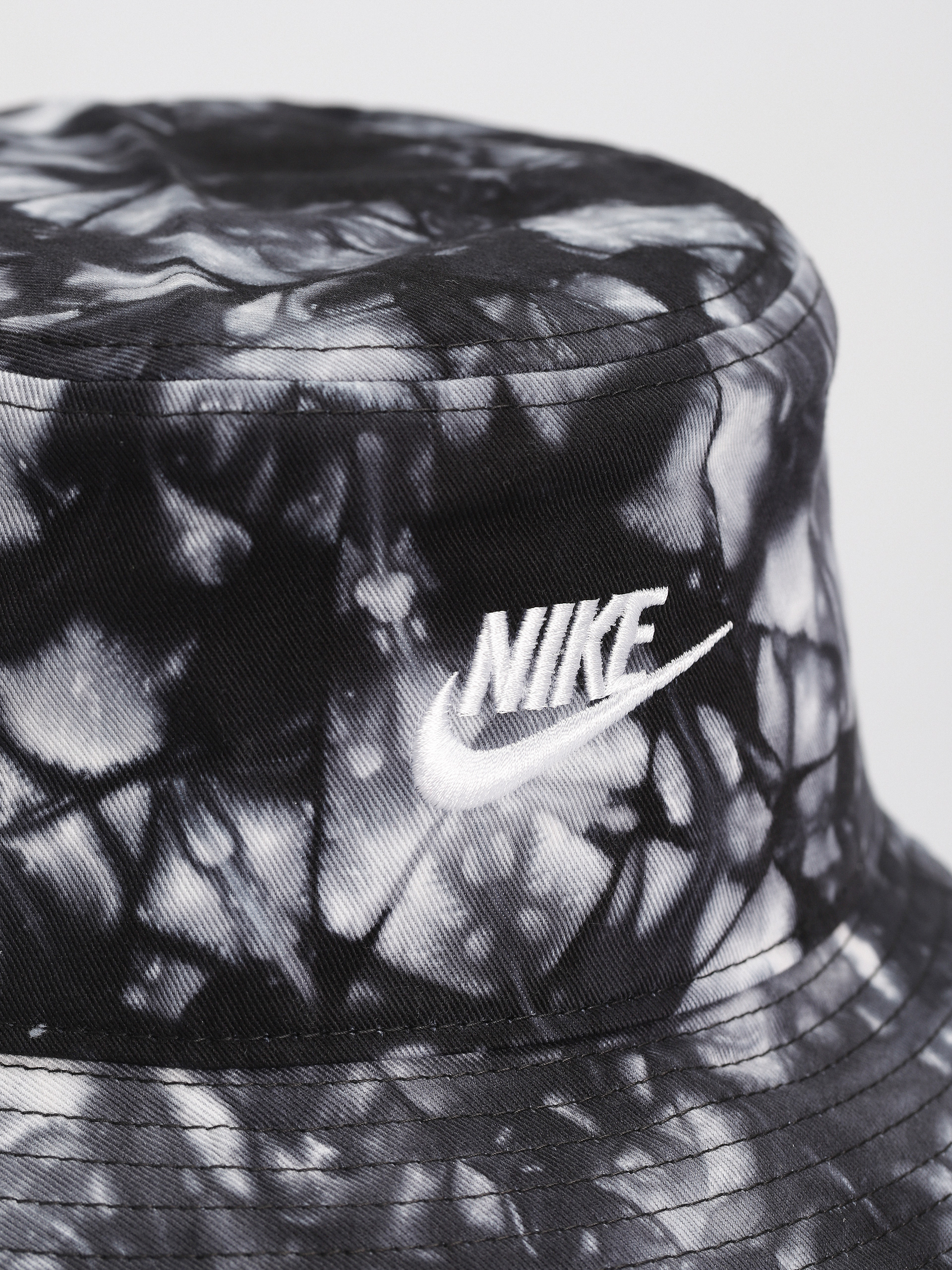 nike black tie dye bucket hat