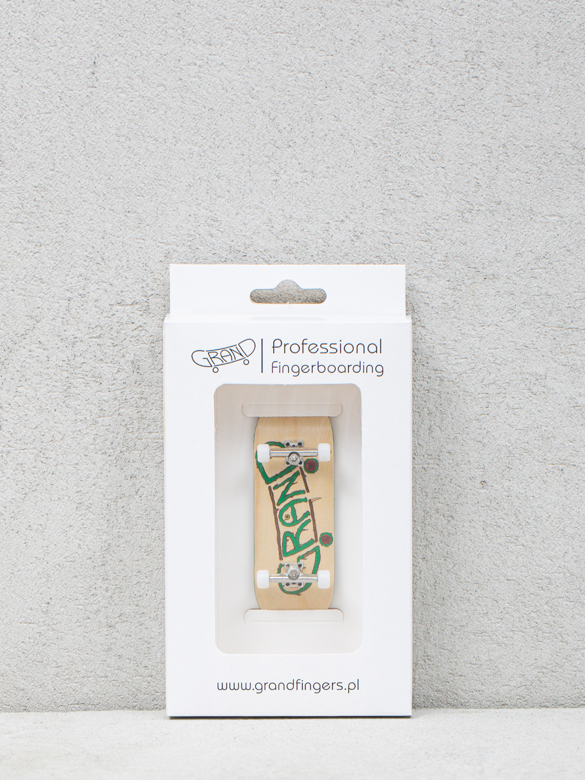 Grand Fingers Grand Big Logo Fingerboard (natural/silver)