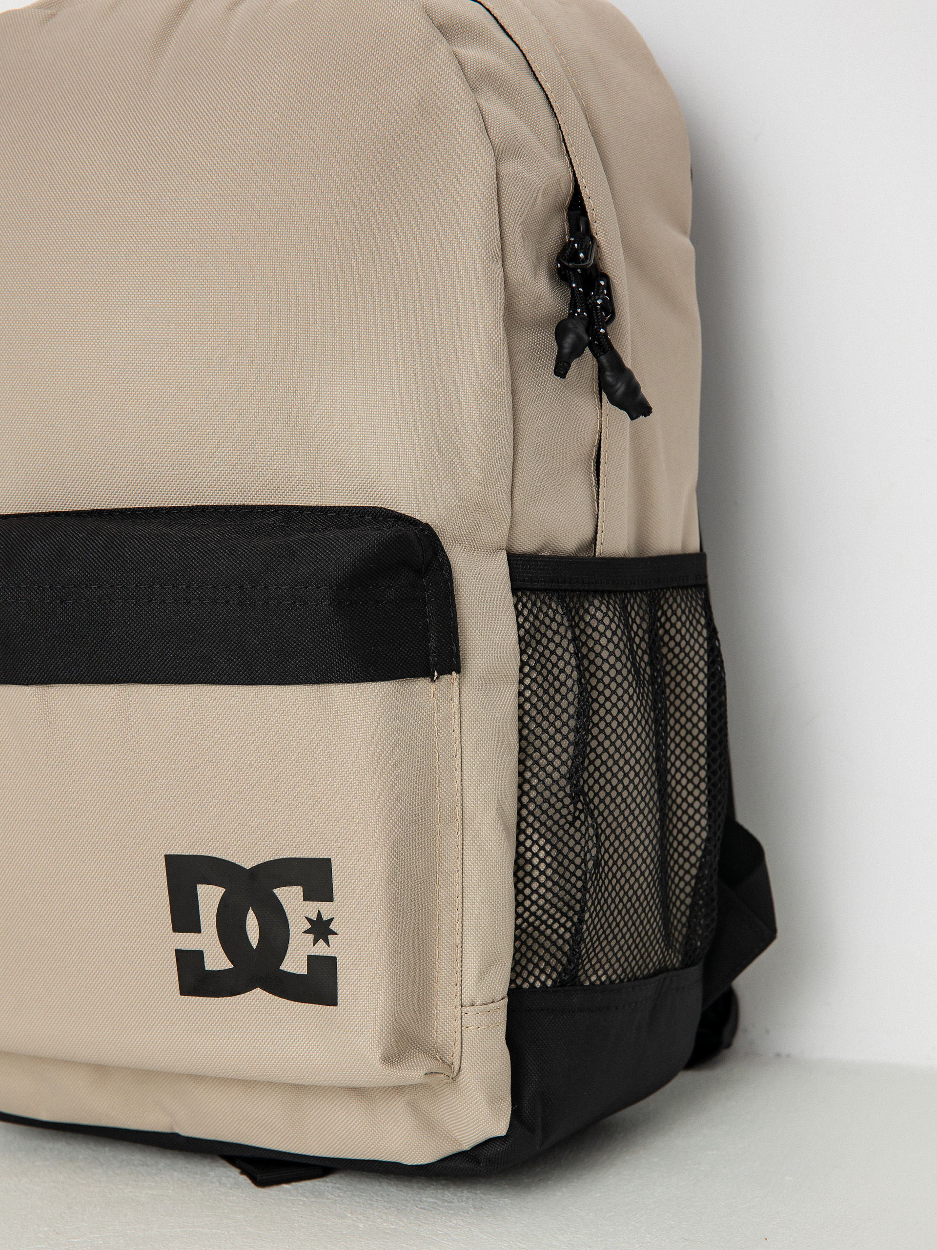 DC Backsider Seasonal 4 Backpack (plaza taupe)