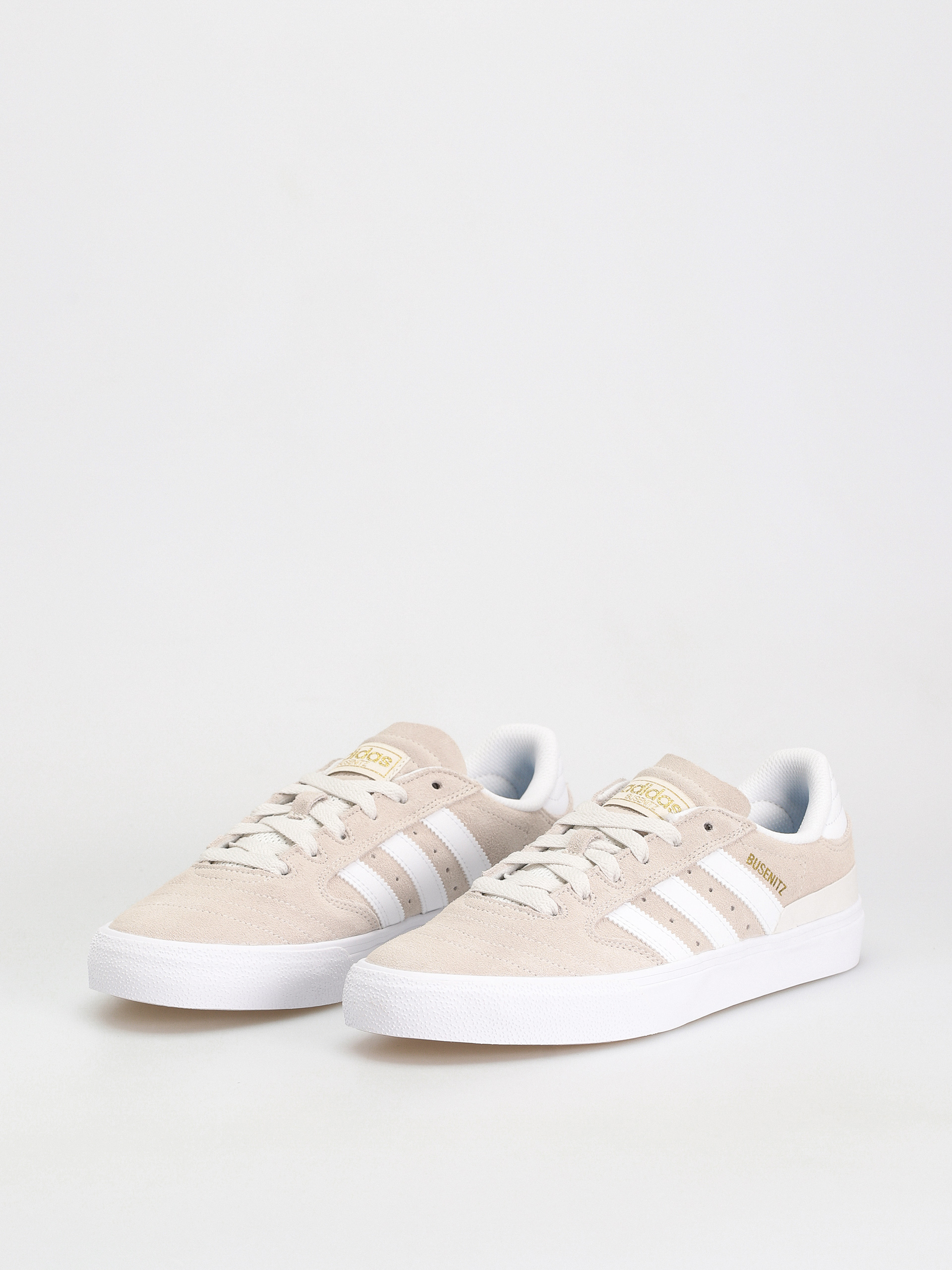 adidas Busenitz Vulc II Schuhe (crywht/ftwwht/goldmt)