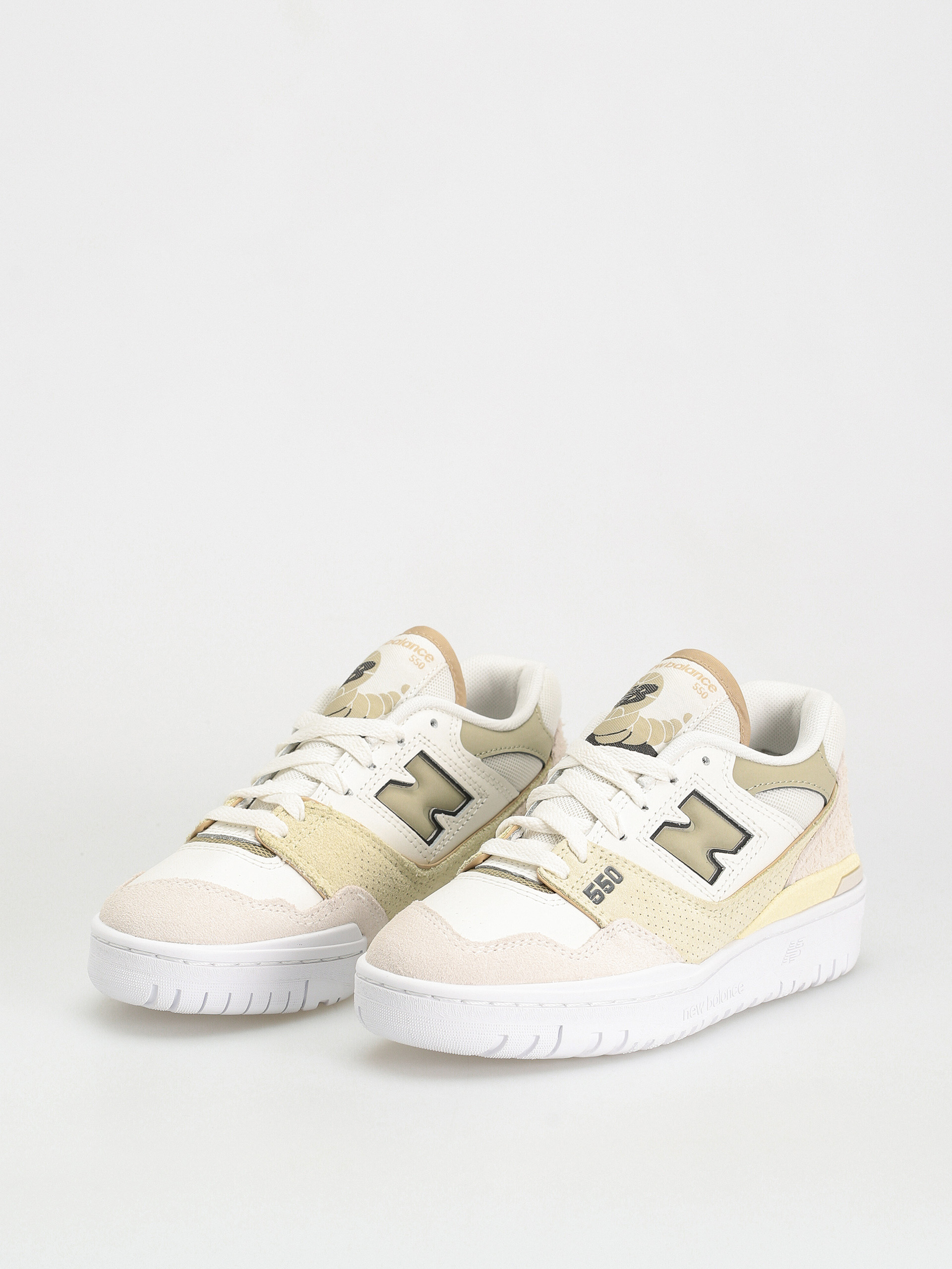 New Balance 550 Shoes Wmn (sea salt)