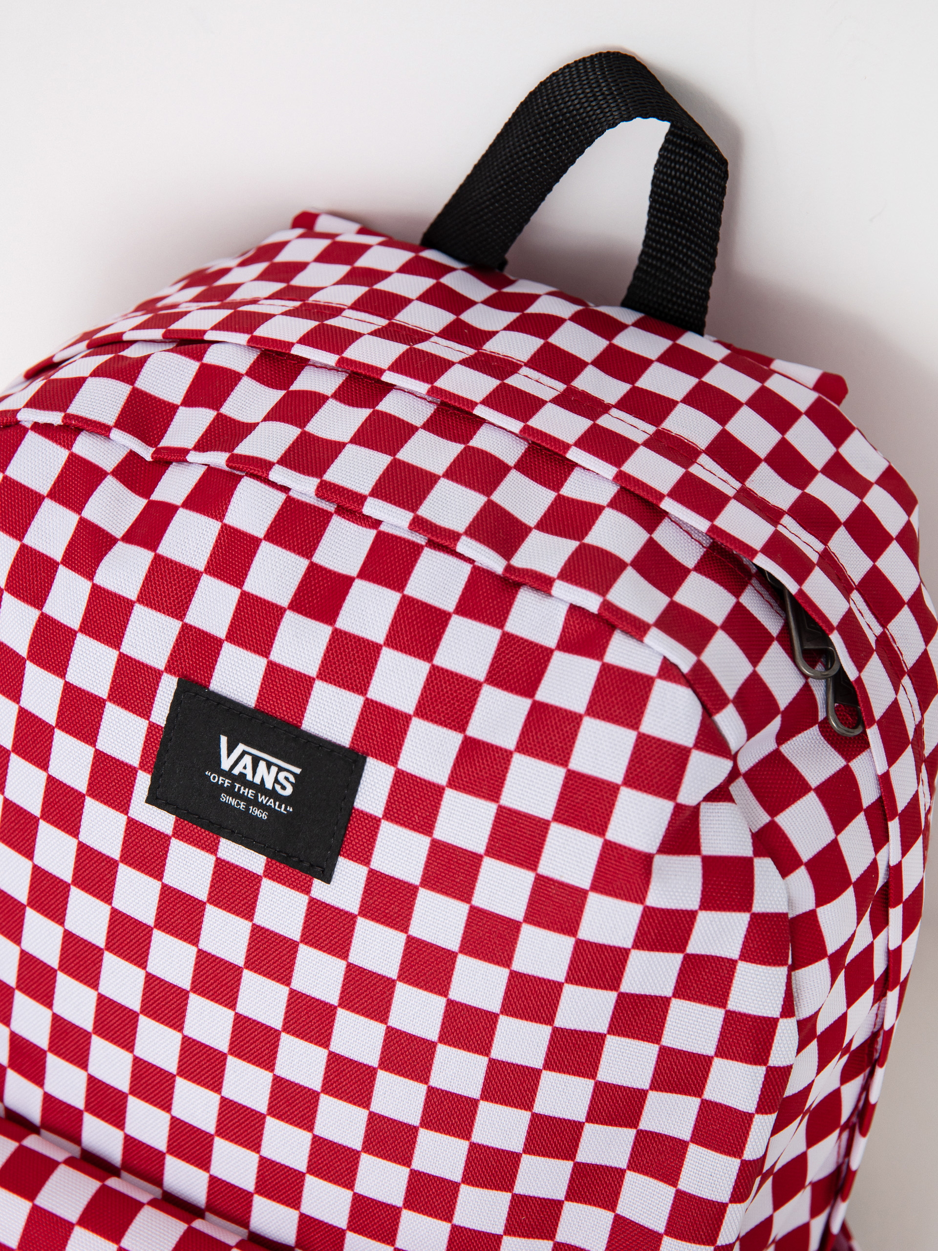 Vans checkered backpack outlet red