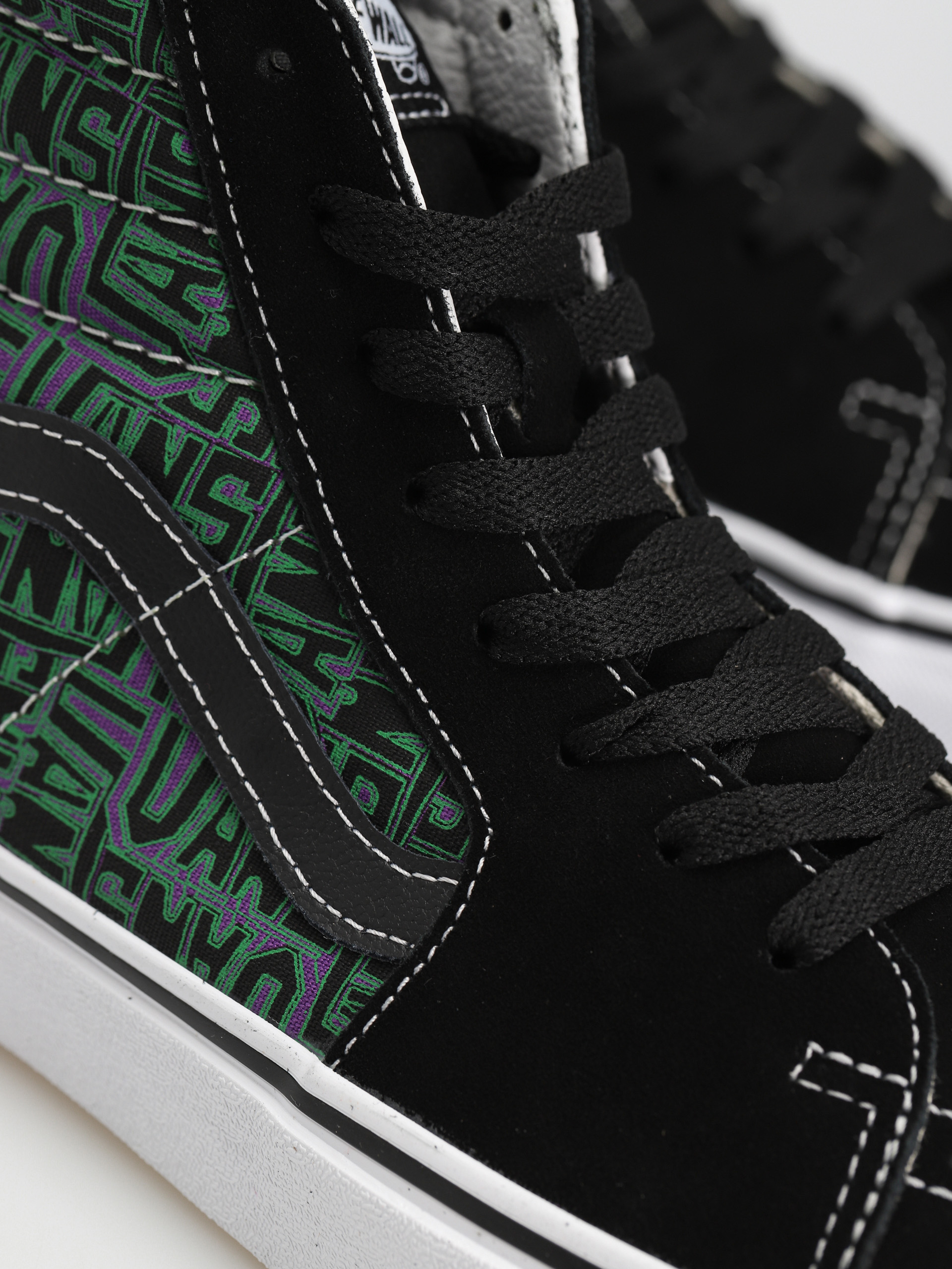 Vans Sk8 Hi Shoes (black/purple)