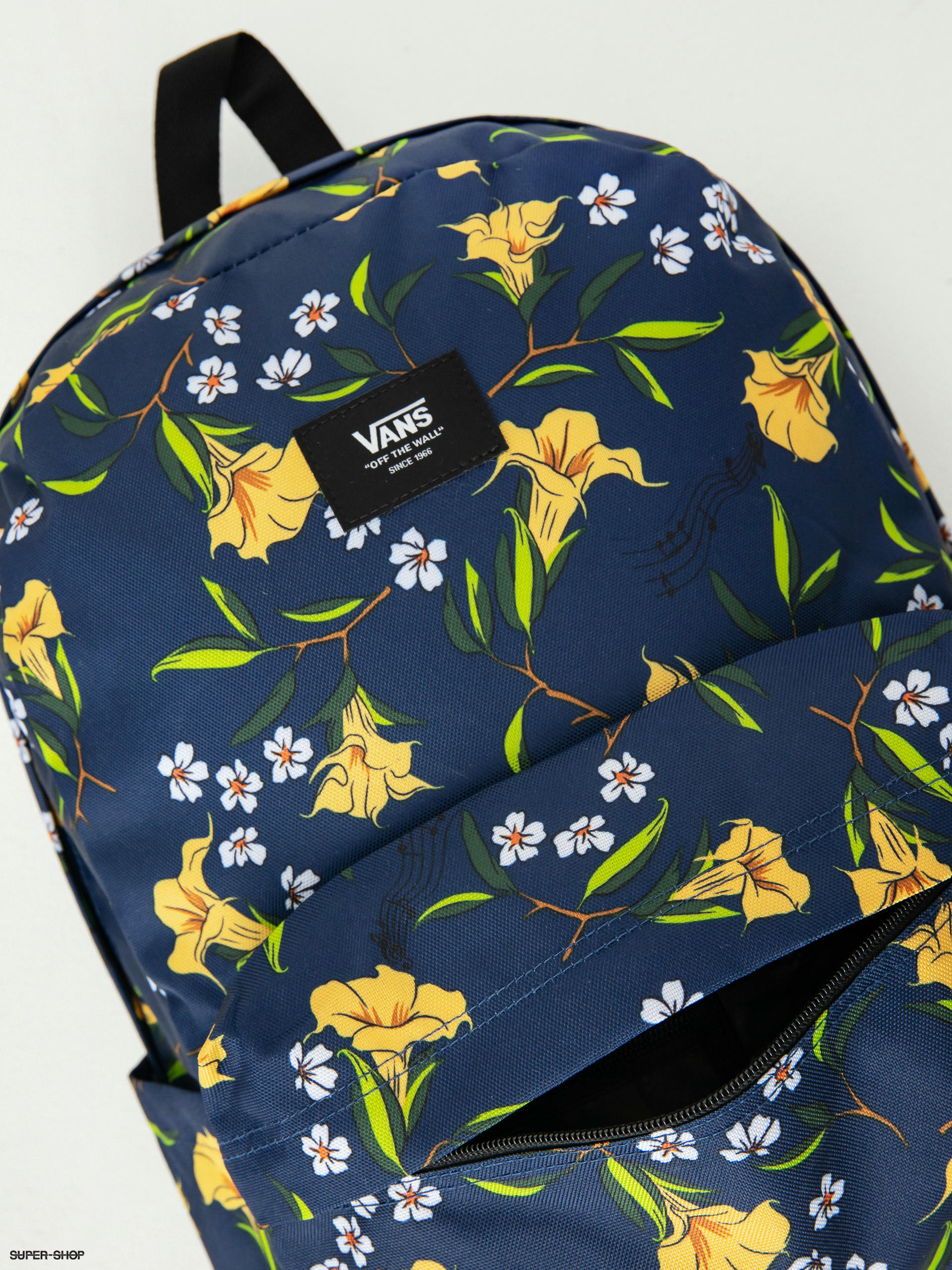 Vans old hotsell skool floral backpack