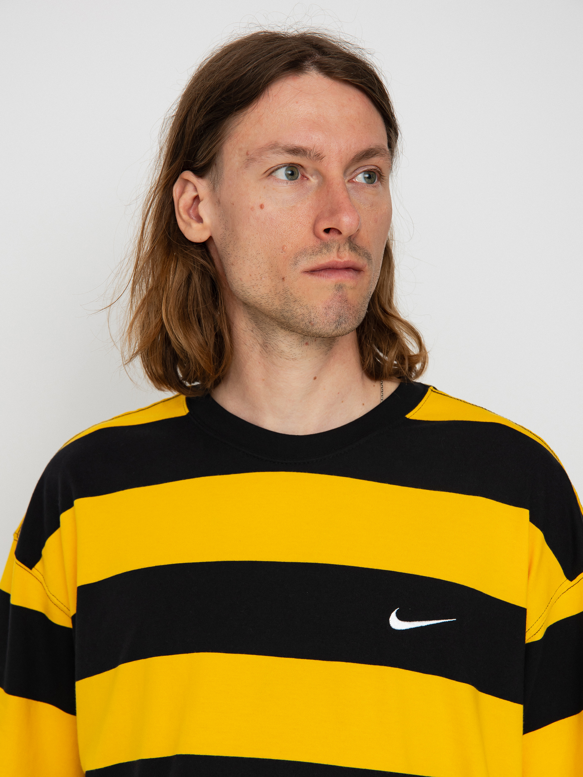 Nike SB Stripe T-shirt (university gold/black)