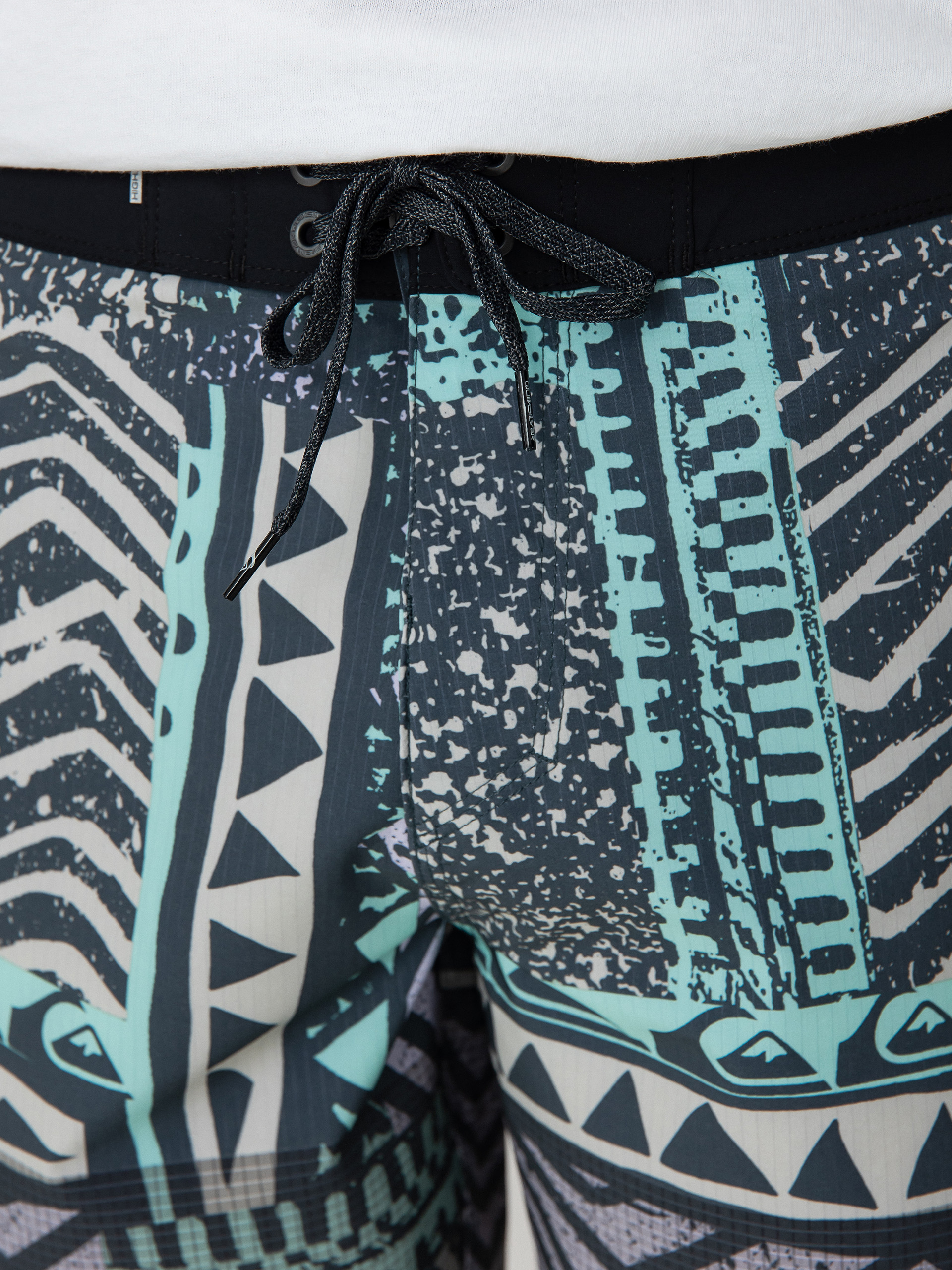 Quiksilver Highlite Scallop Boardshorts (midnightnavy)