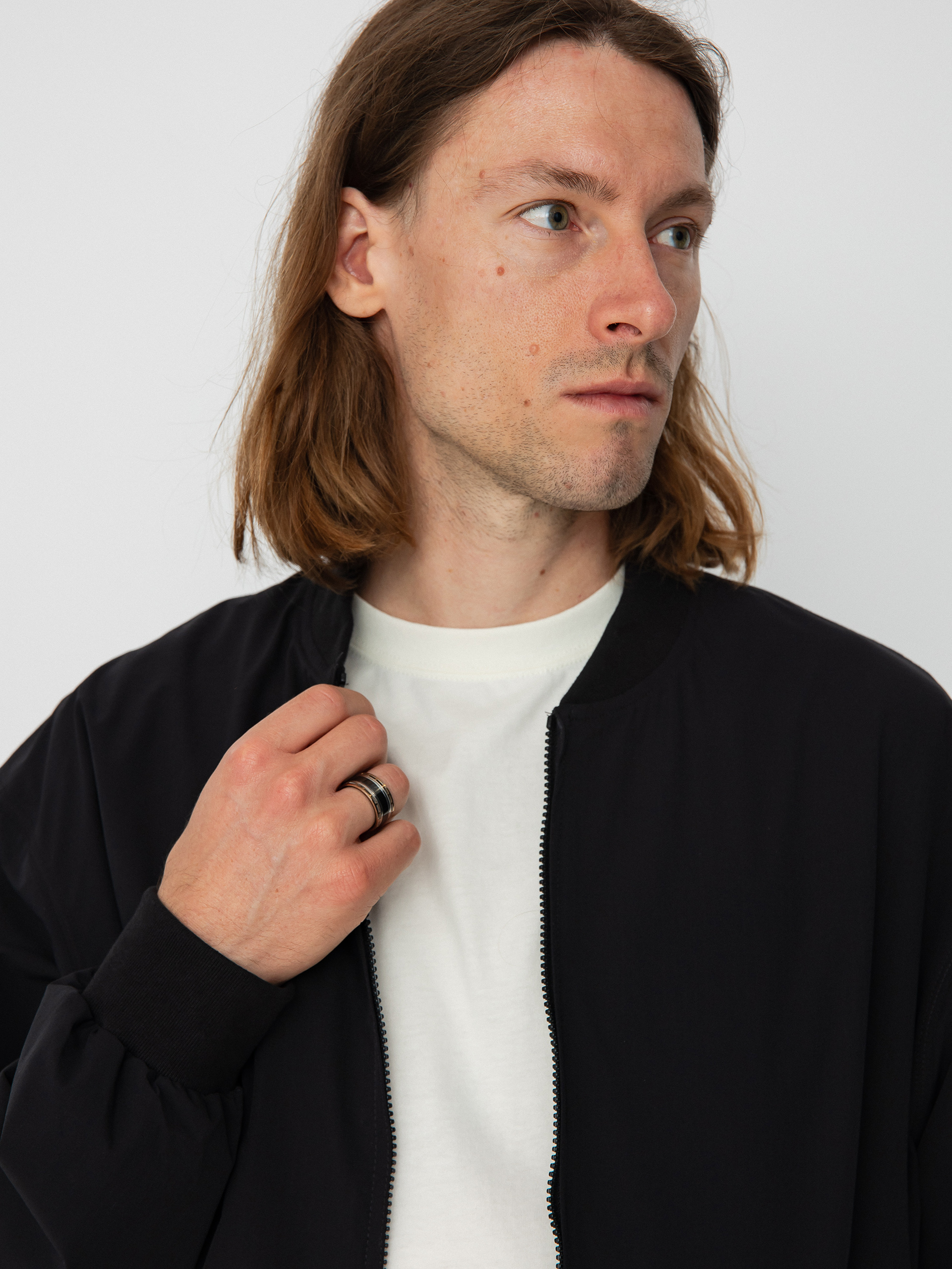 Carhartt WIP Active Bomber Jacket (black)