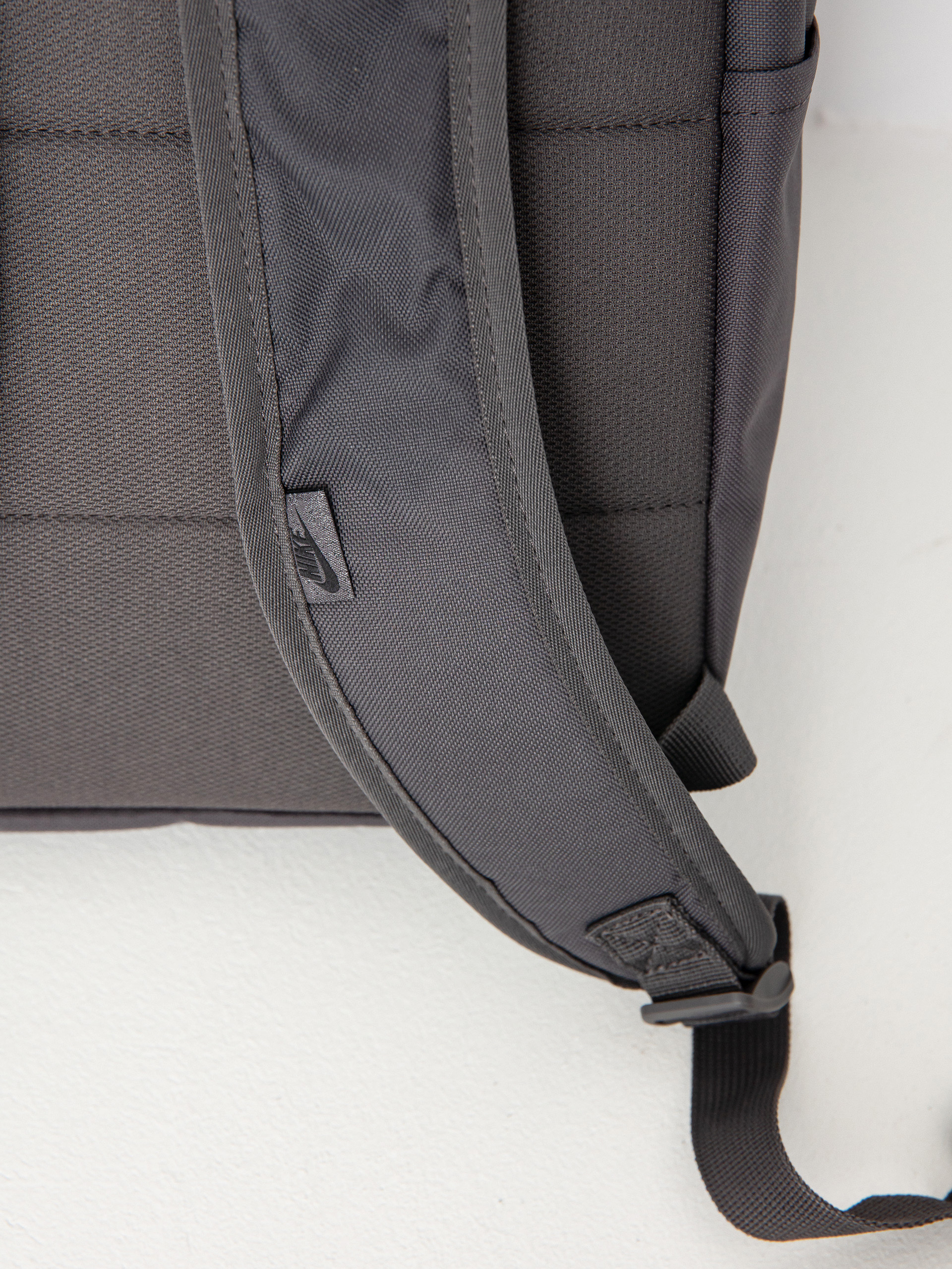 Nike SB Heritage Backpack (medium ash/medium ash/black)
