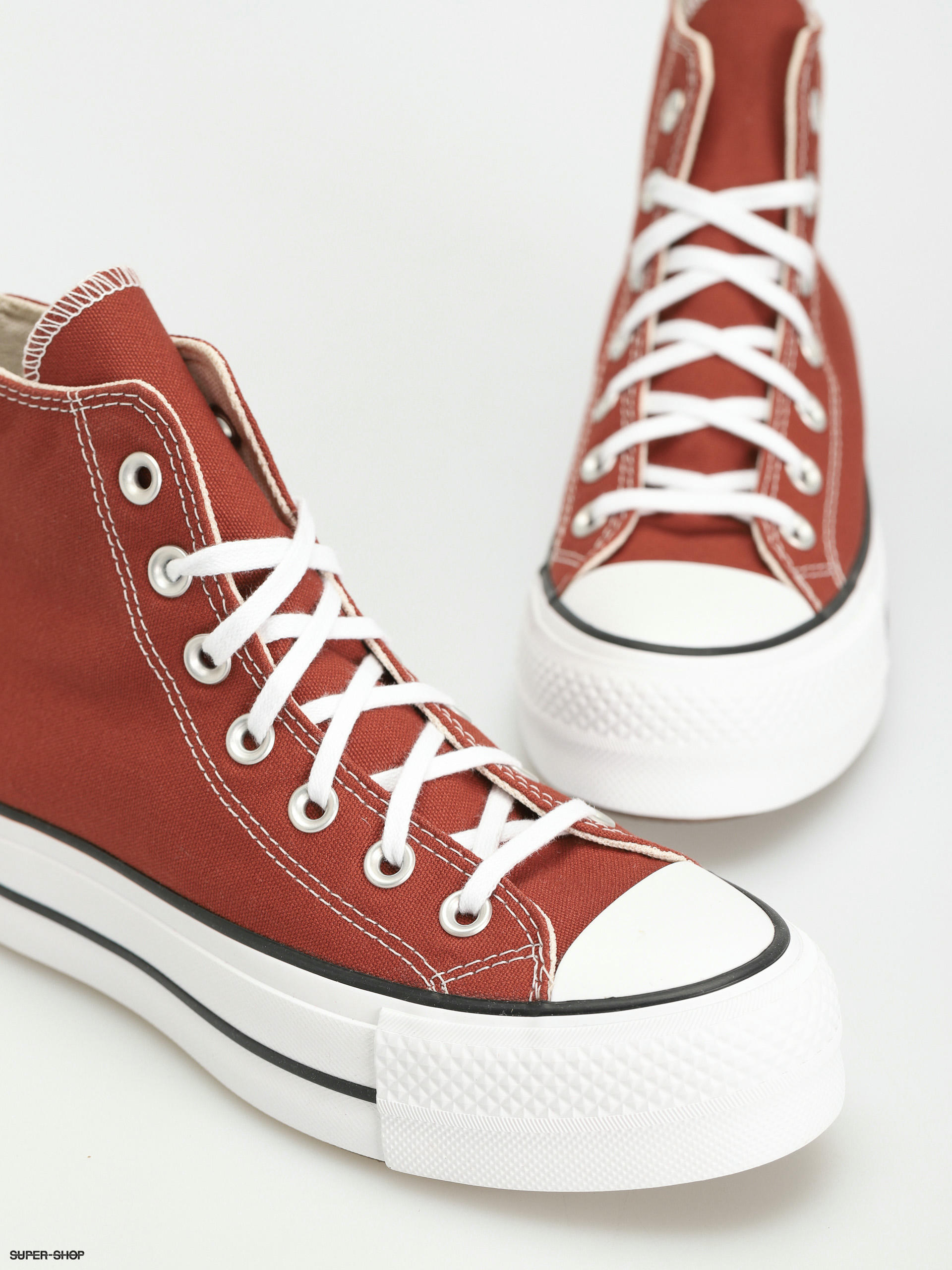 Brick on sale red converse