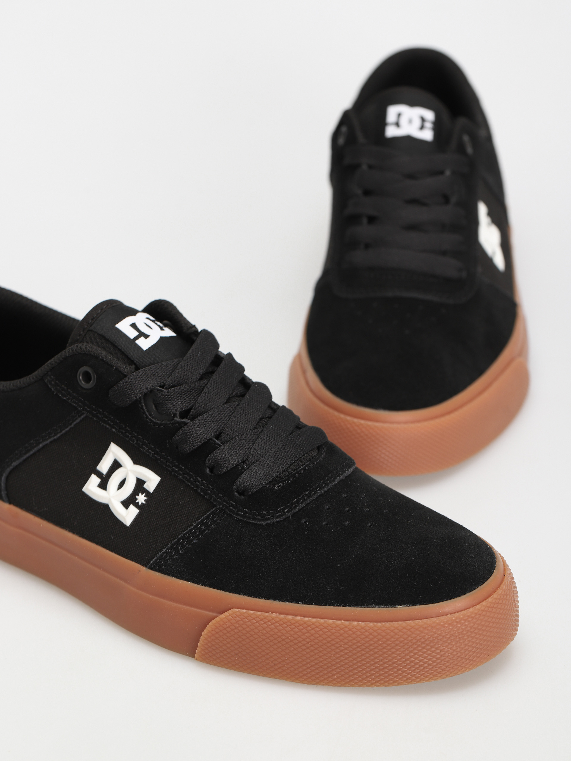 DC Teknic Shoes (black/gum)