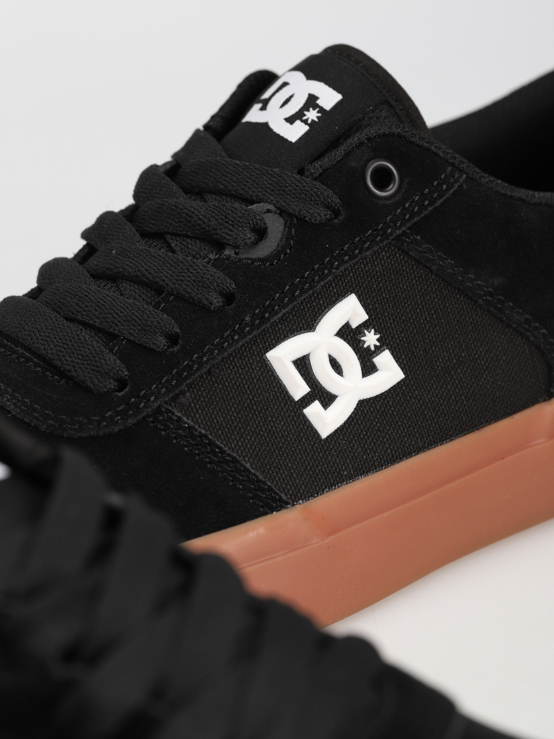 DC Teknic Shoes (black/gum)
