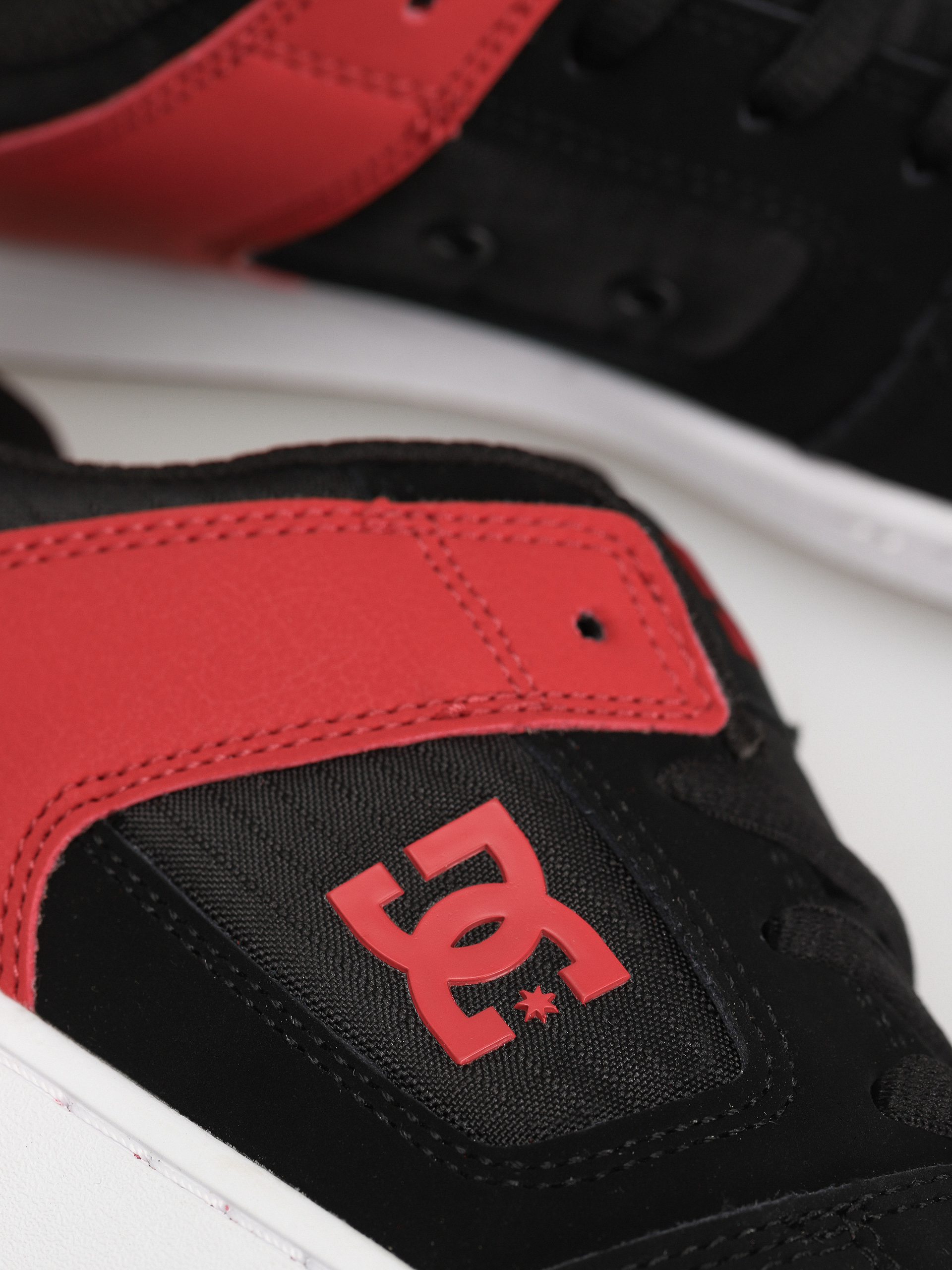 DC Manteca 4 Schuhe (black/athletic red)