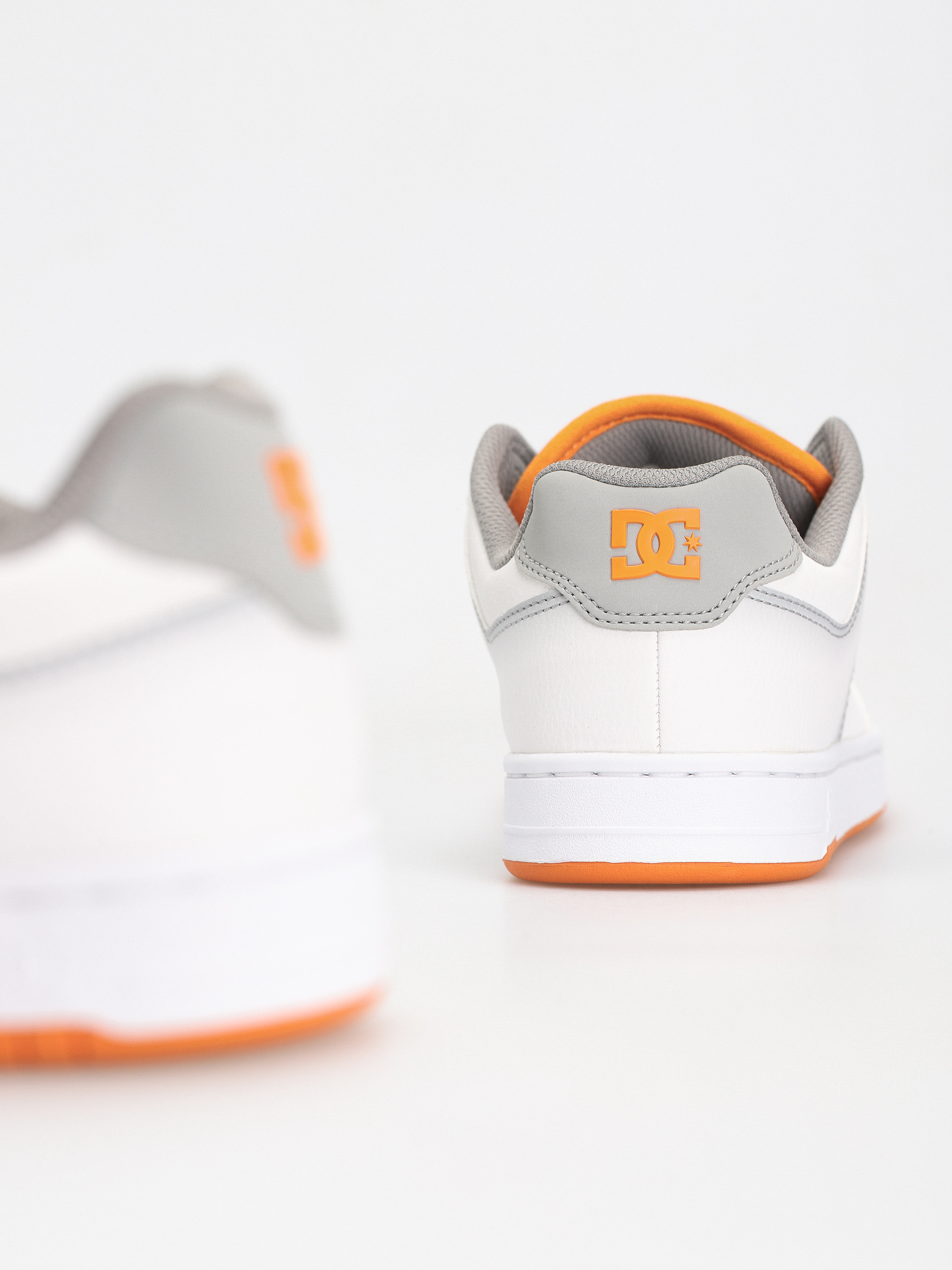 DC Manteca 4 Se Shoes (white/grey/orange)