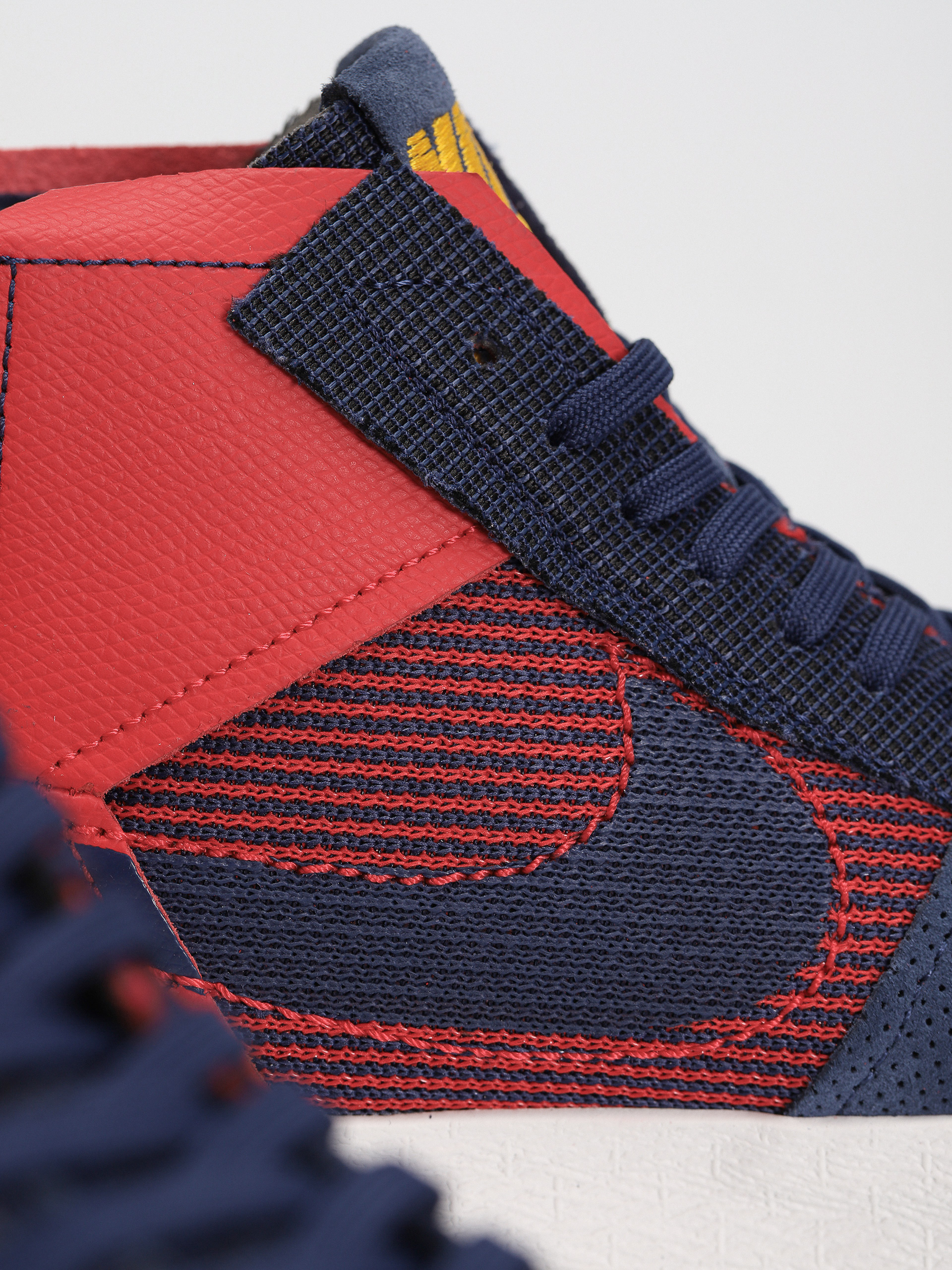 Nike SB Zoom Blazer Mid Prm Shoes (university red/midnight navy)