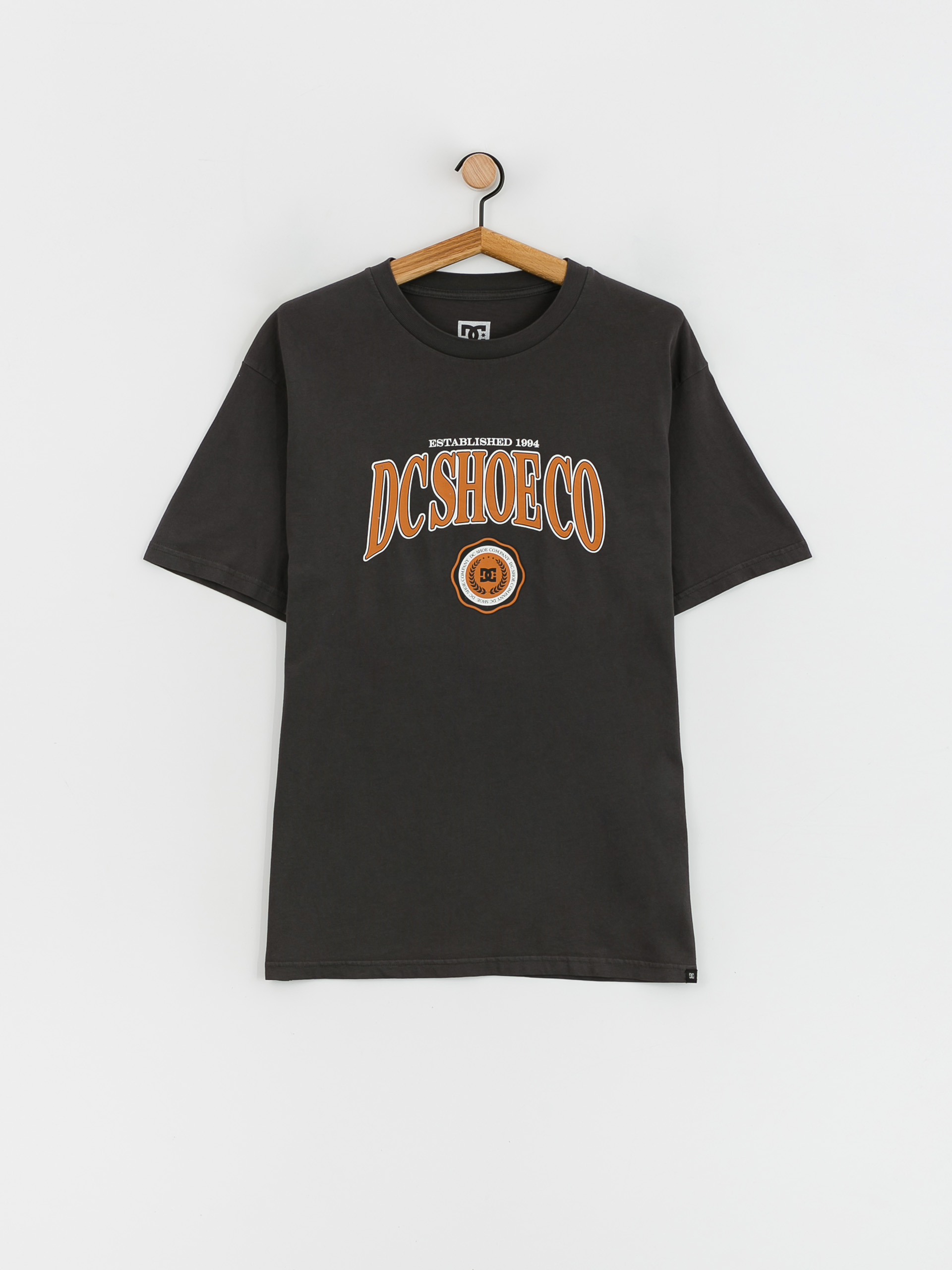 DC Tuition T-shirt (pirate black enzyme)