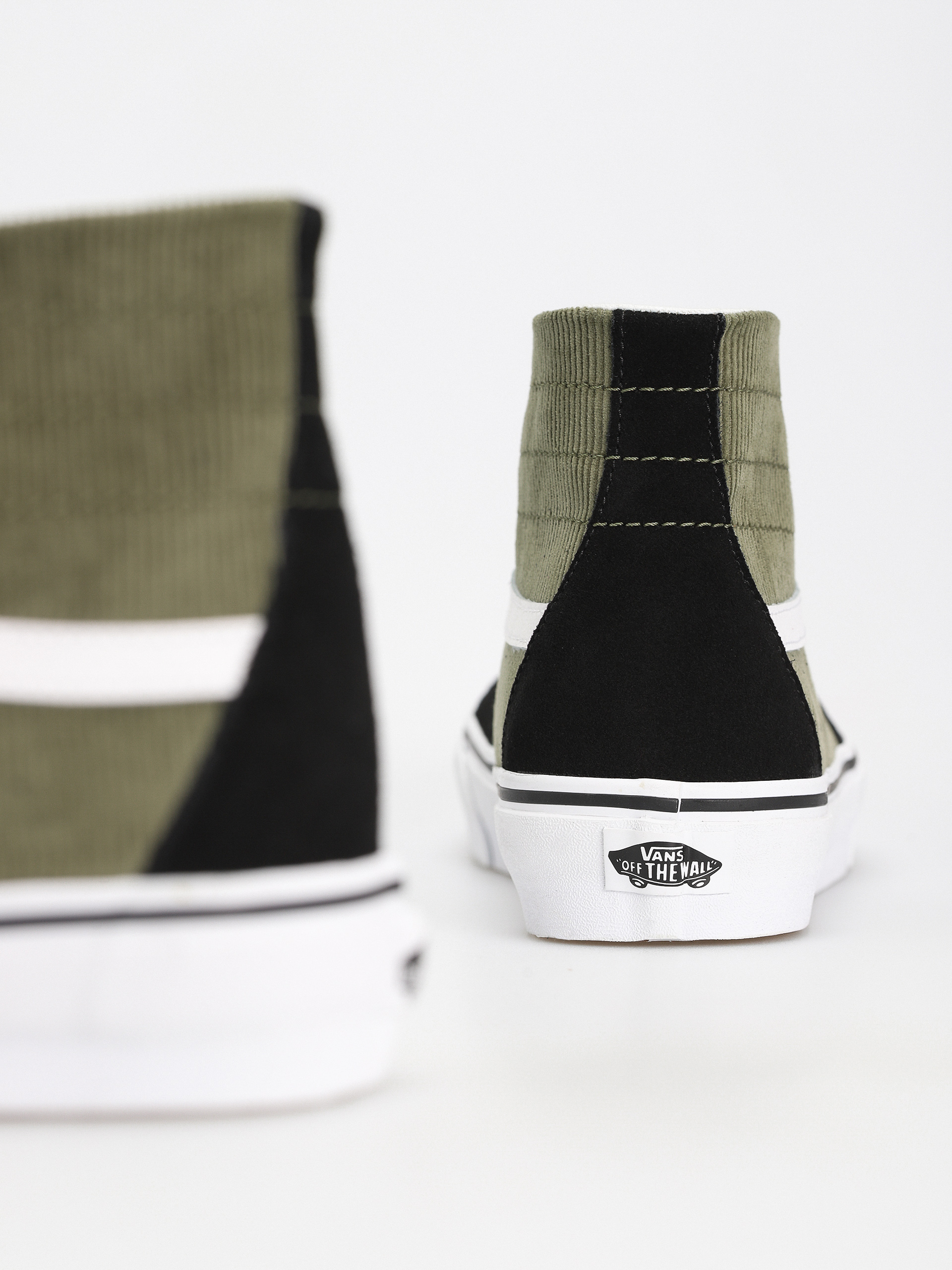 Vans Sk8 Hi Tapered Schuhe (mini cord green)