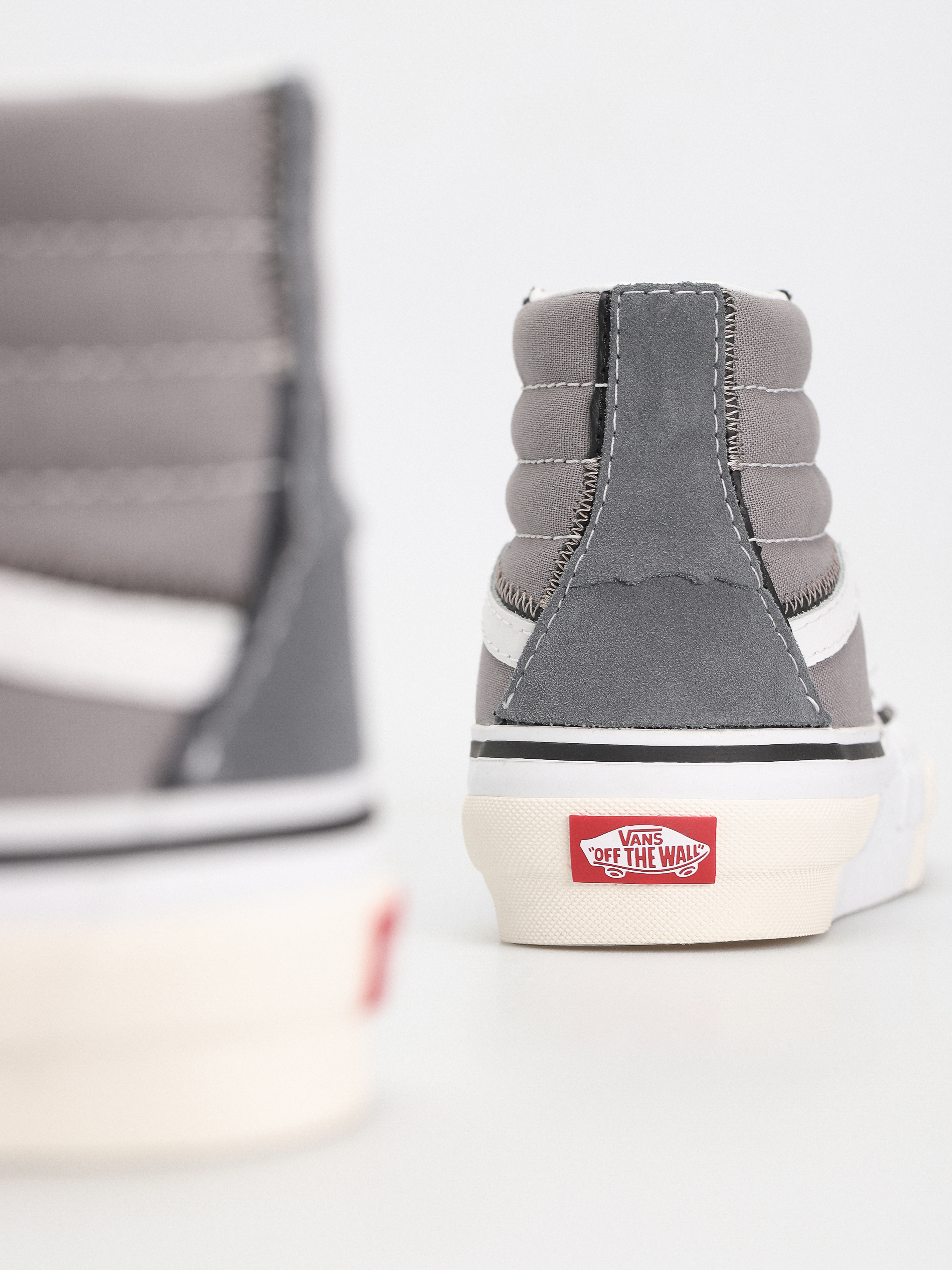 Vans Sk8 Hi Reconstruct Shoes (grey)