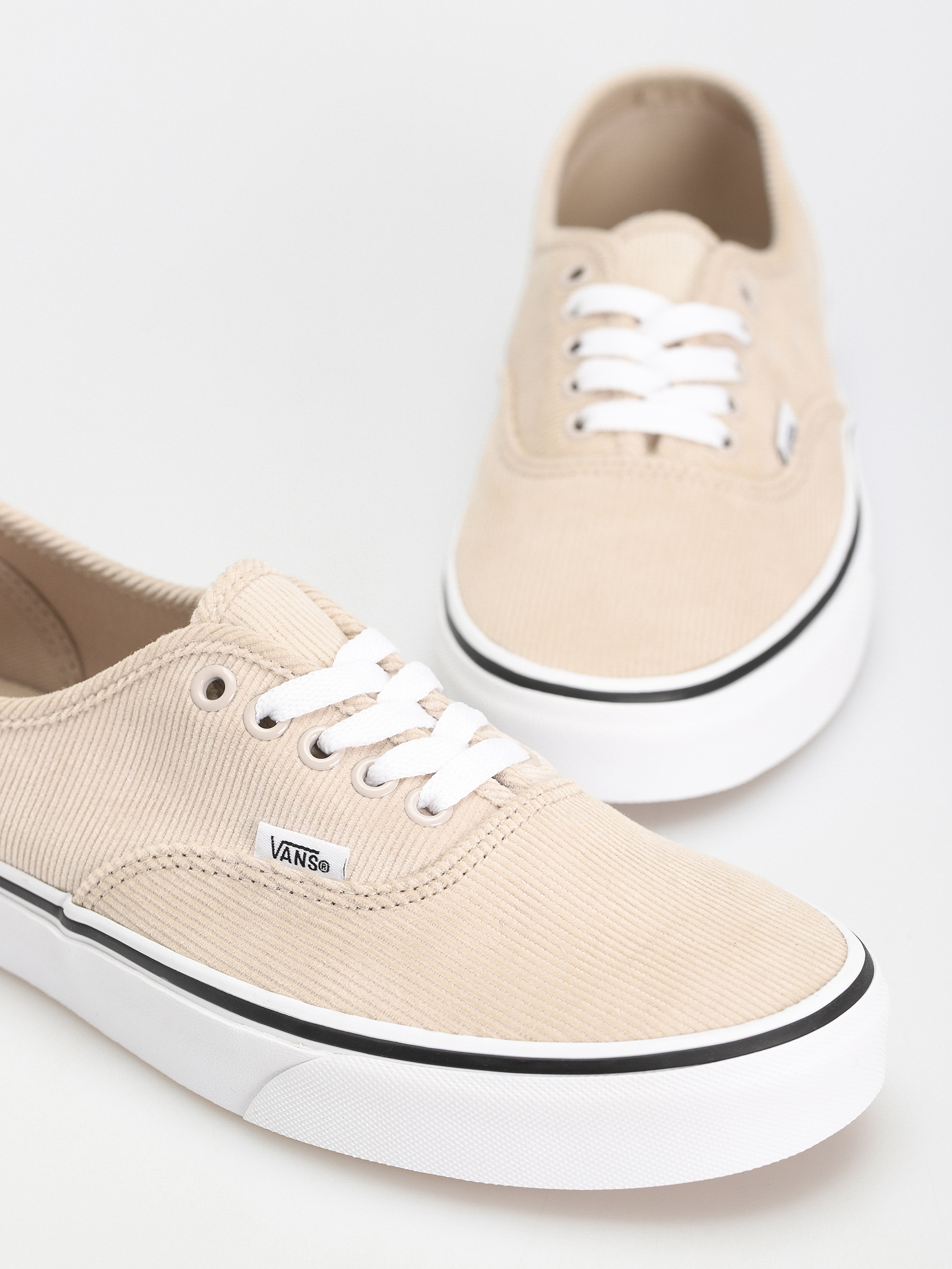 Vans Authentic Shoes (mini cord french oak)