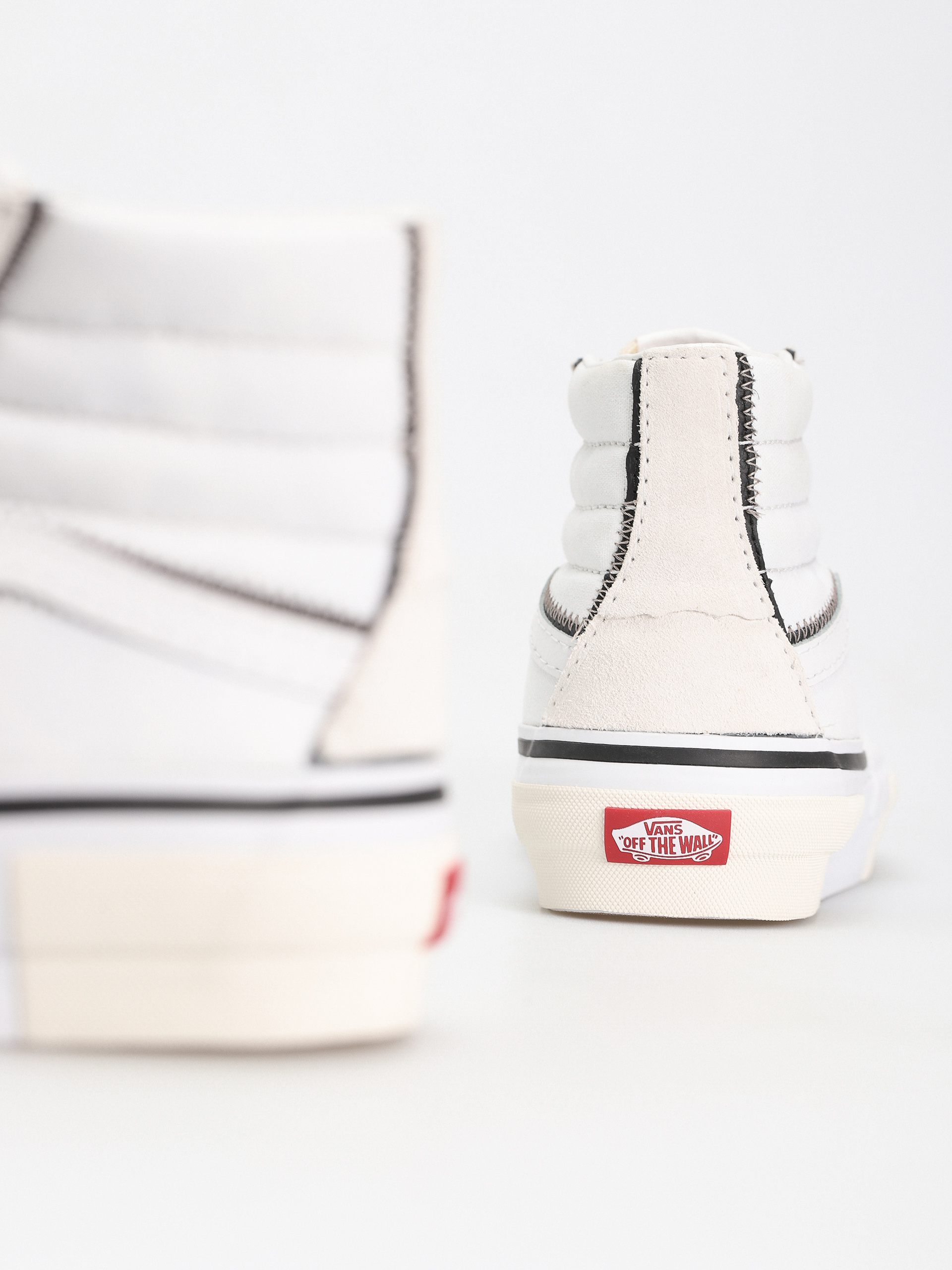 Vans Sk8 Hi Reconstruct Shoes (true white)