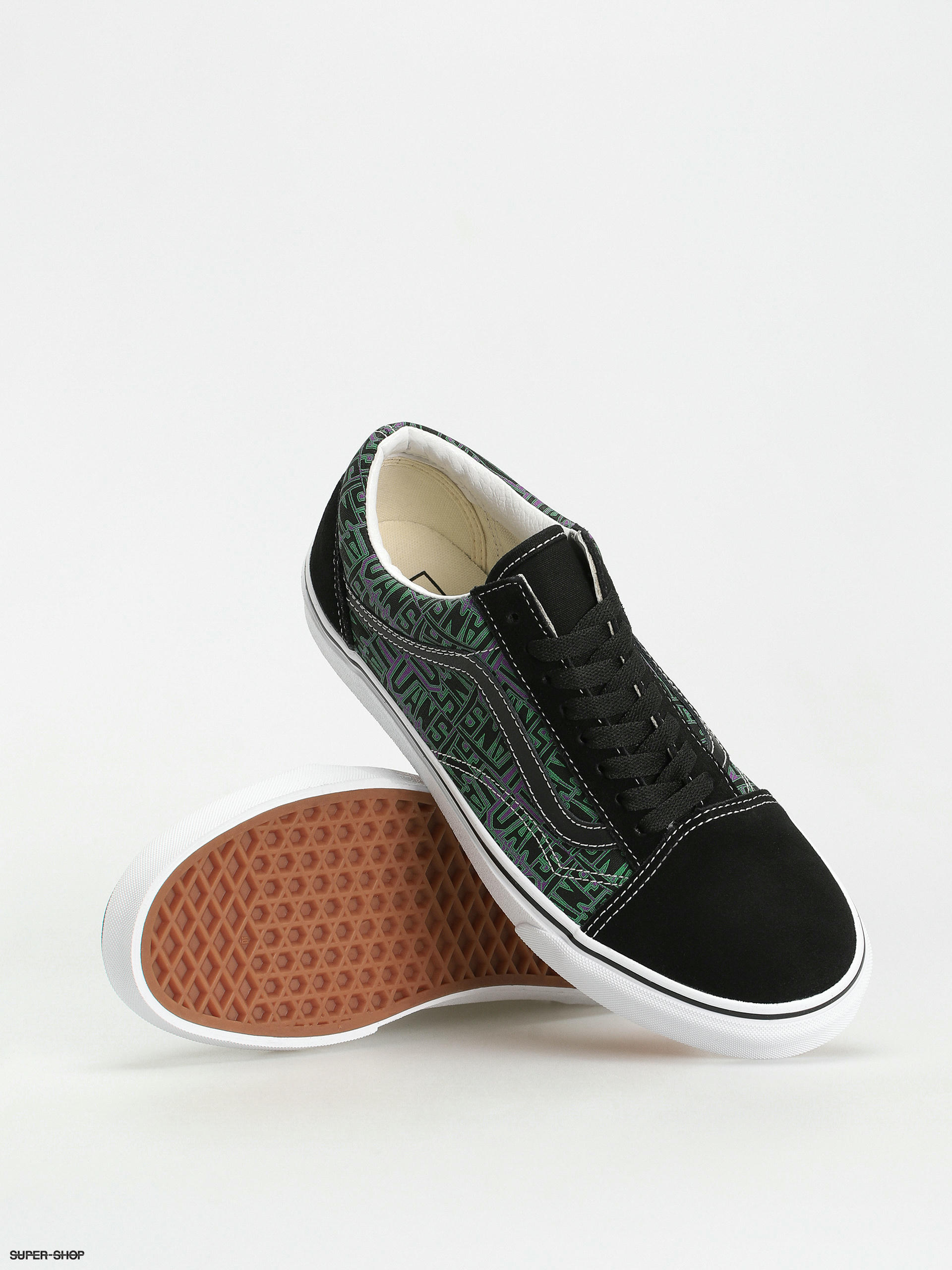 Snakeskin vans 2025 old skool