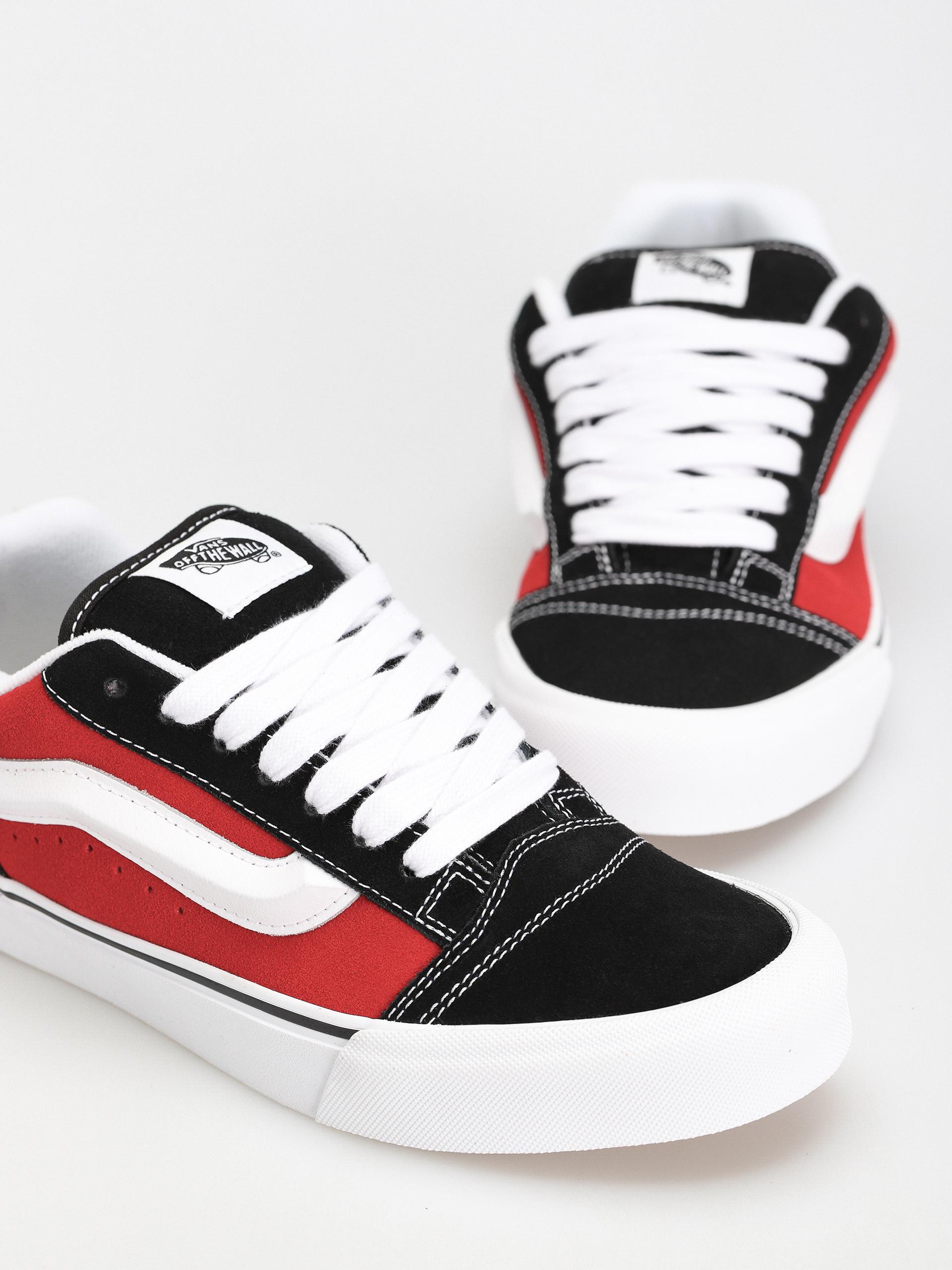 Vans Knu Skool Shoes (red/true white)