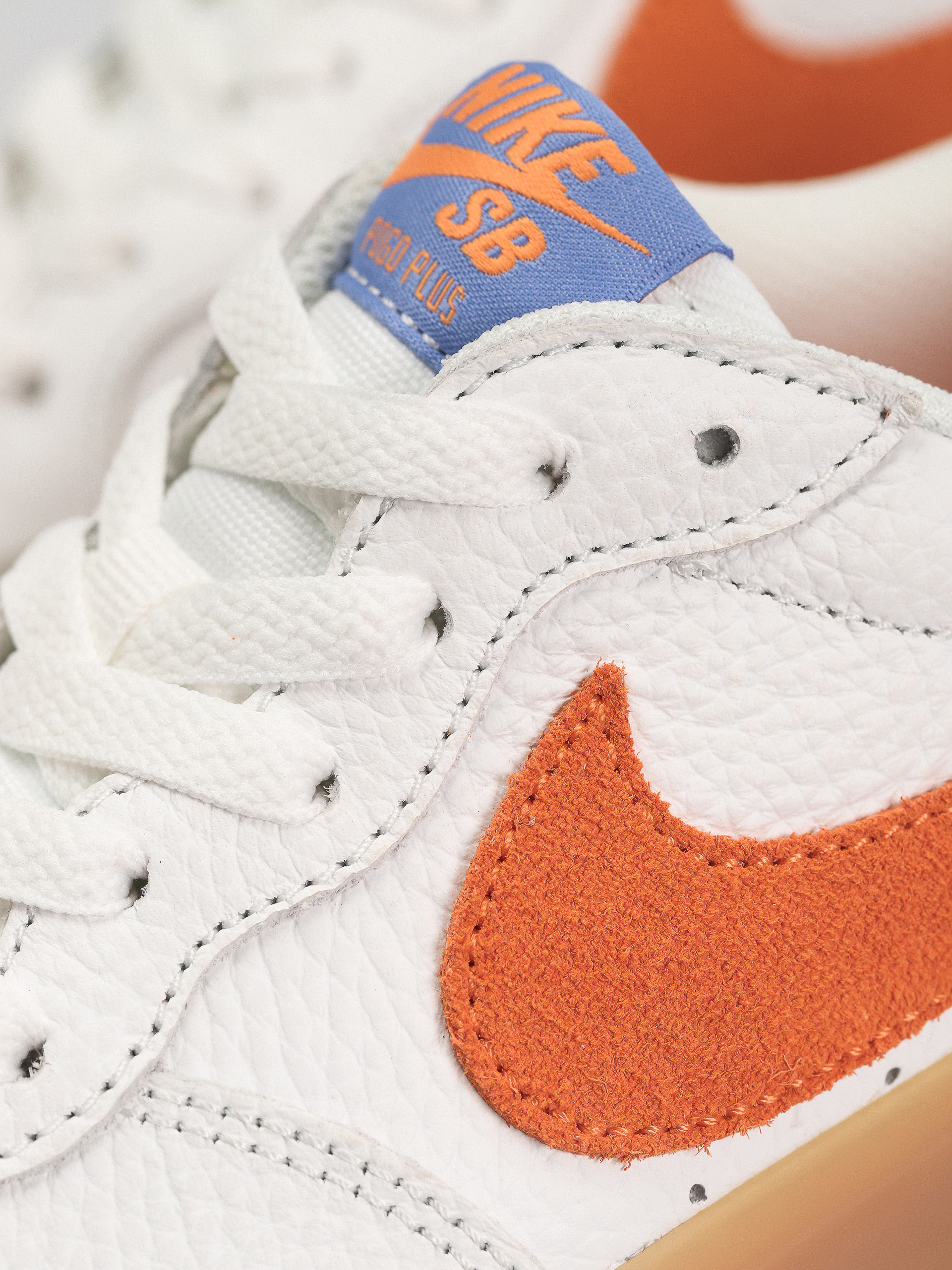 Nike SB Zoom Pogo Plus Premium Shoes (summit white/bright mandarin)