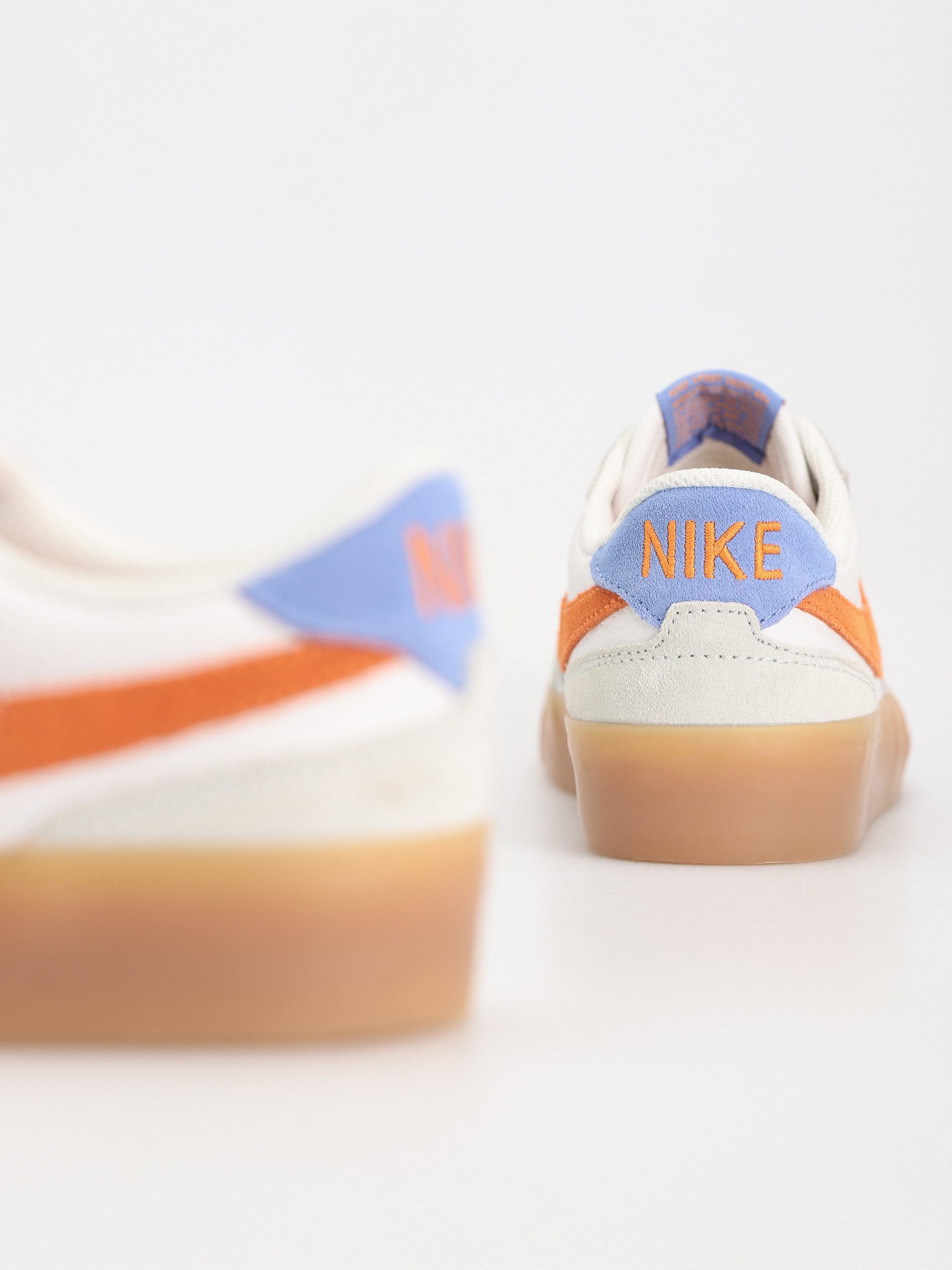 Nike SB Zoom Pogo Plus Premium Shoes (summit white/bright mandarin)