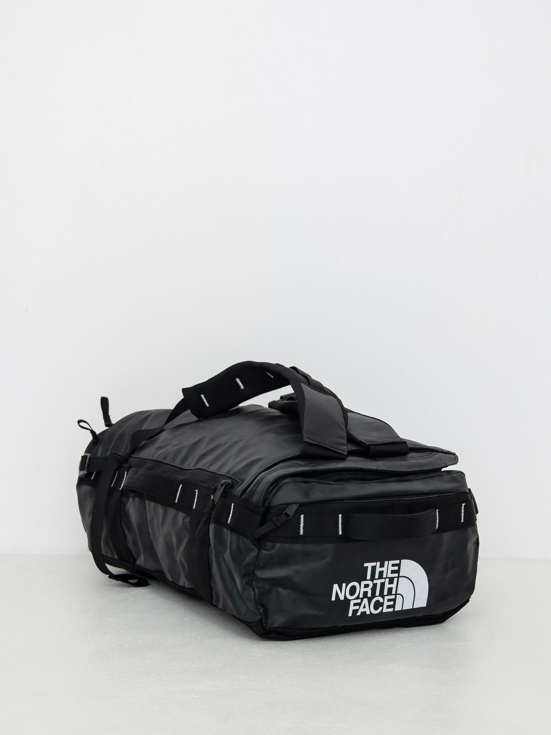 The North Face Base Camp Voyager Duffel 32L Bag (tnf black/tnf white)