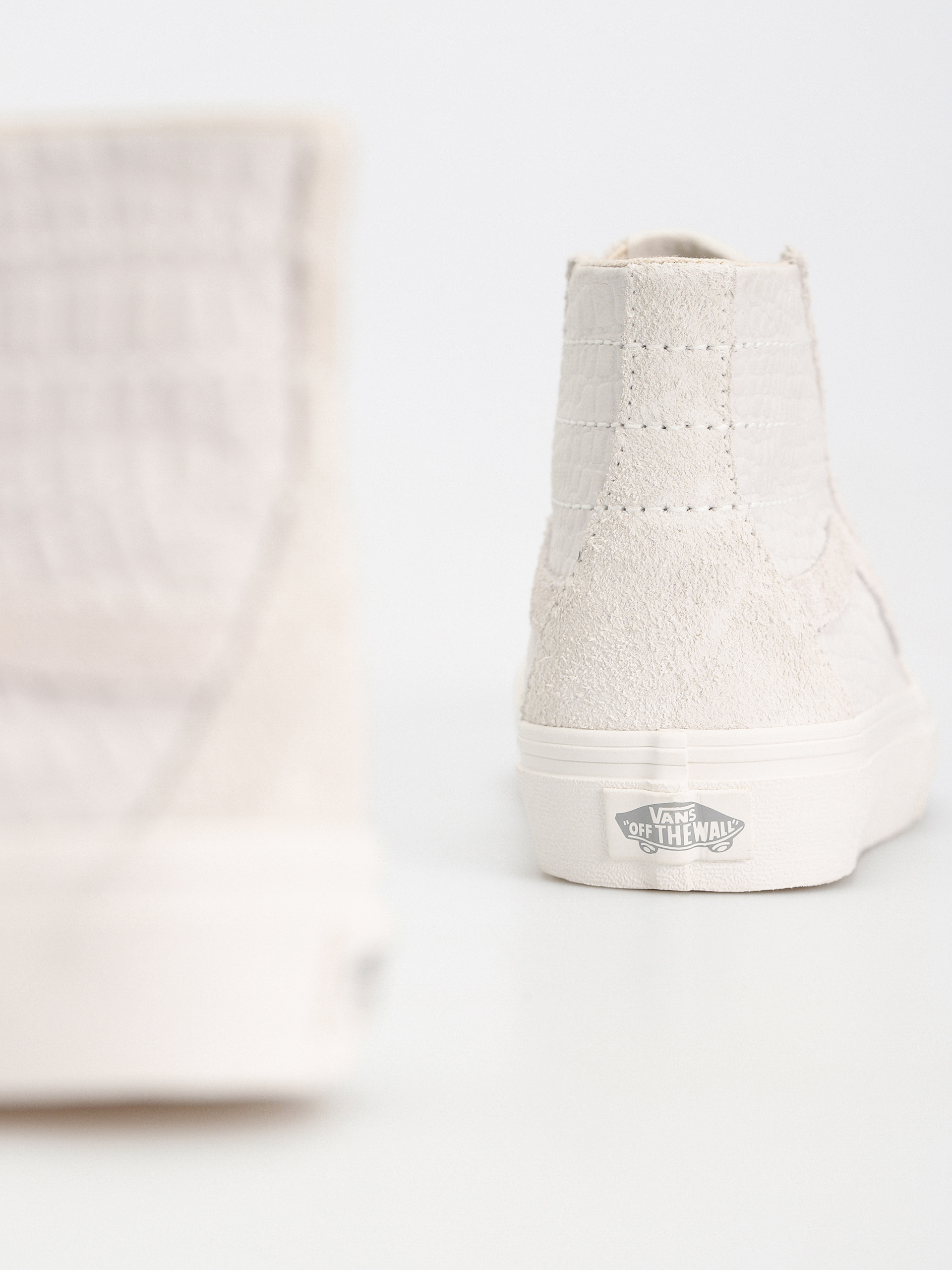 Vans Sk8 Hi Tapered Vr3 Shoes (gray multi)