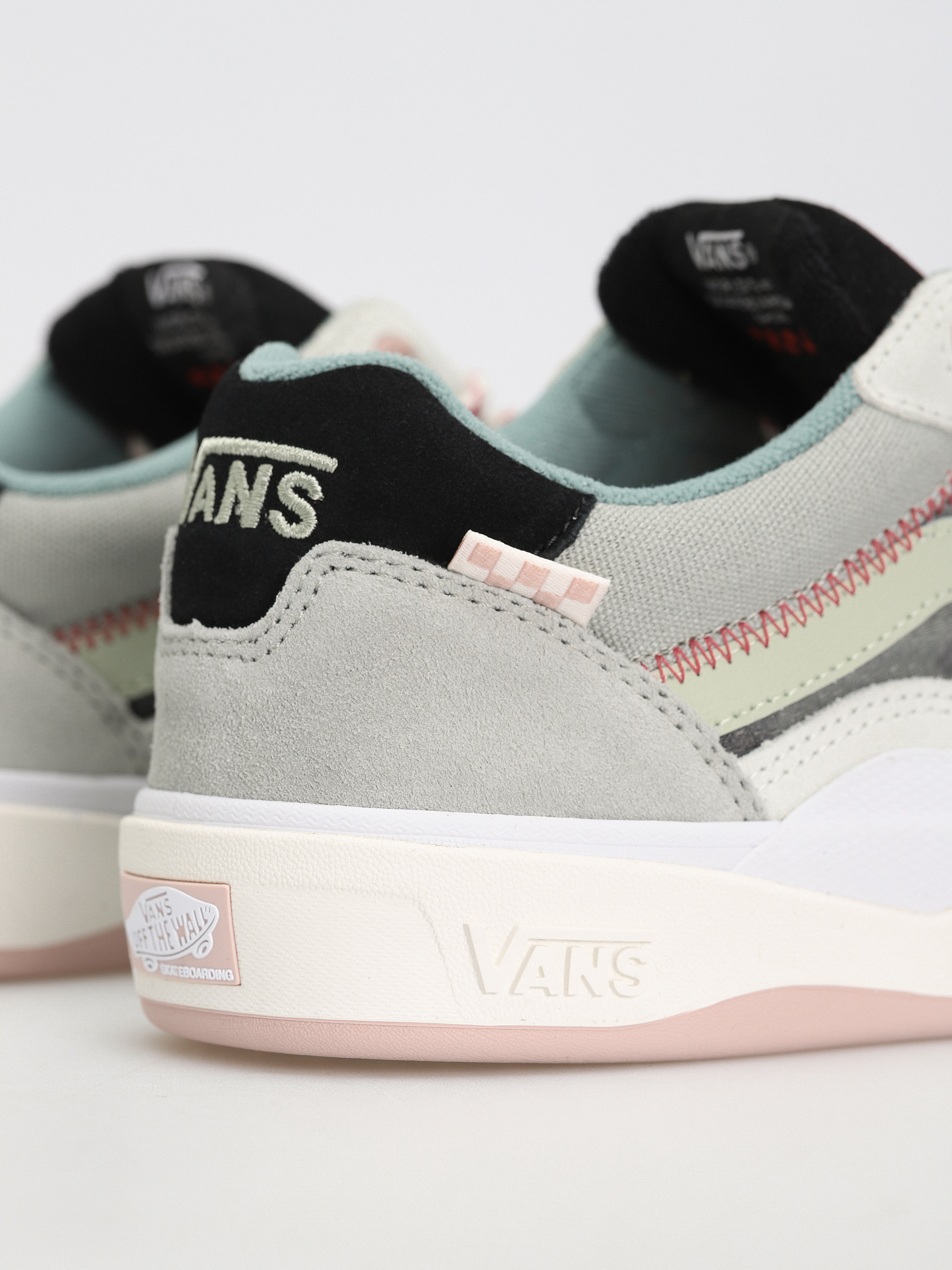 Vans Wayvee Shoes (gray/multi)