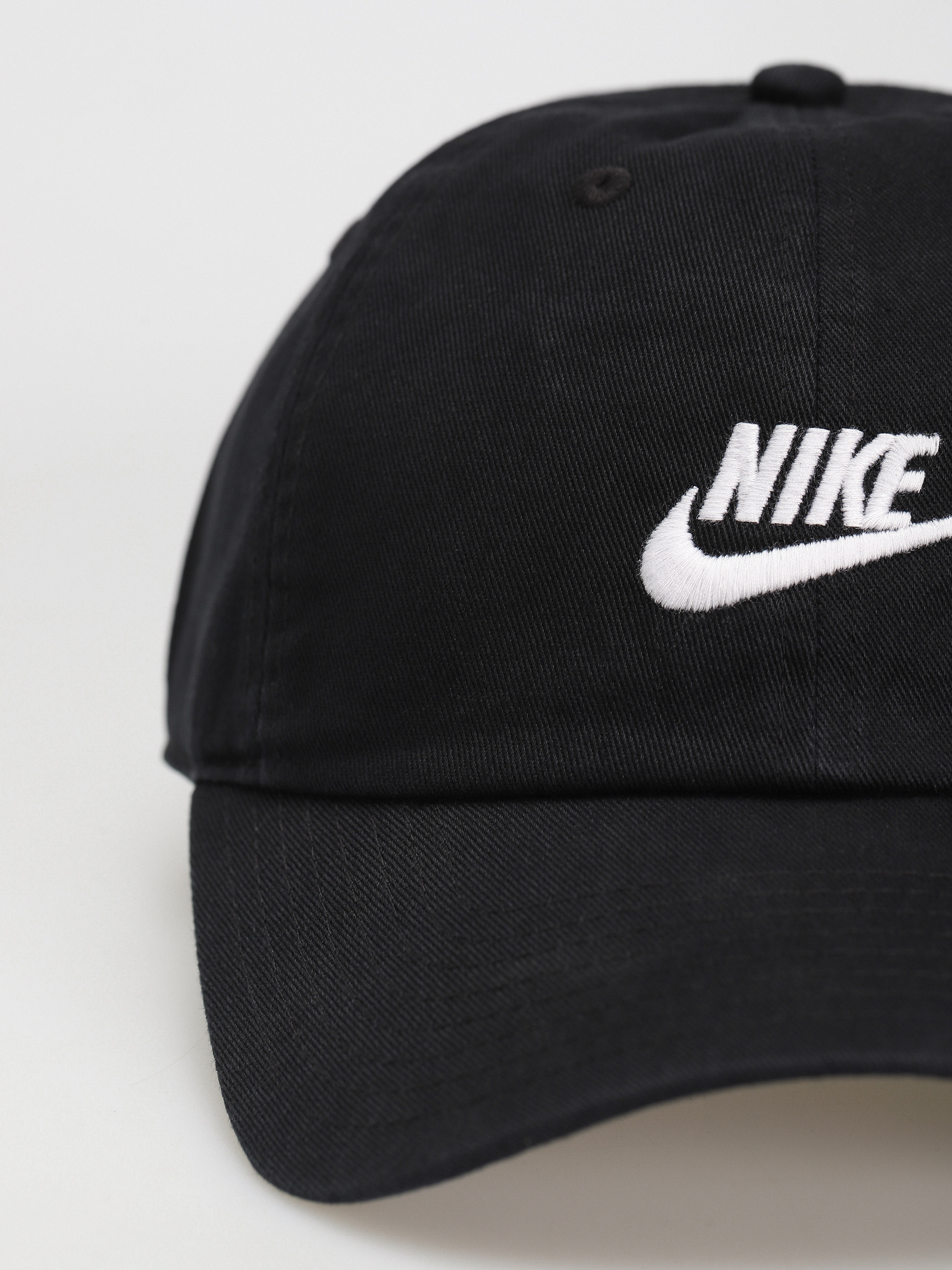 Nike SB Club Cb Fut Wsh L Cap (black/white)