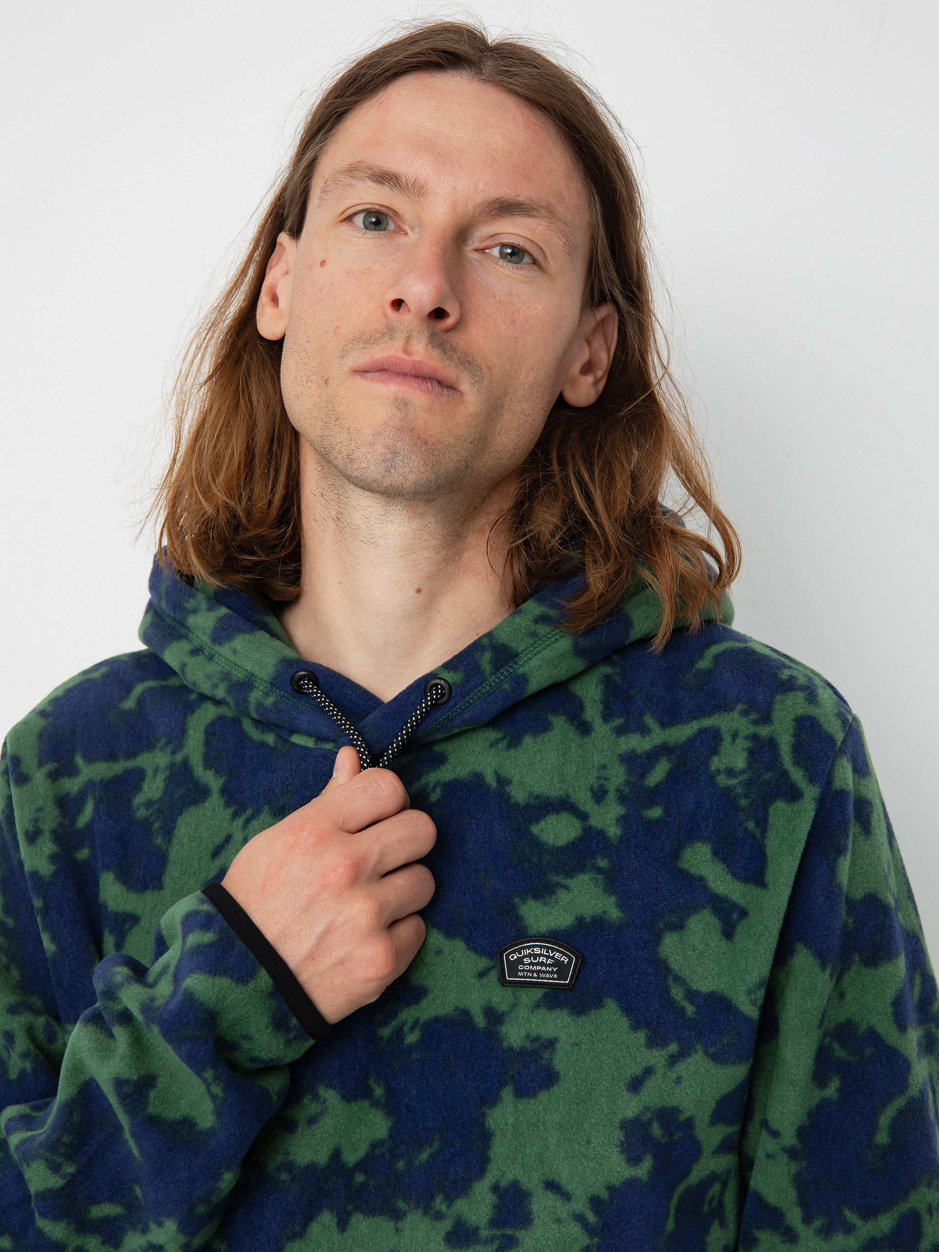 Quiksilver Essentials Sweatshirt (greenerpasturestormr)