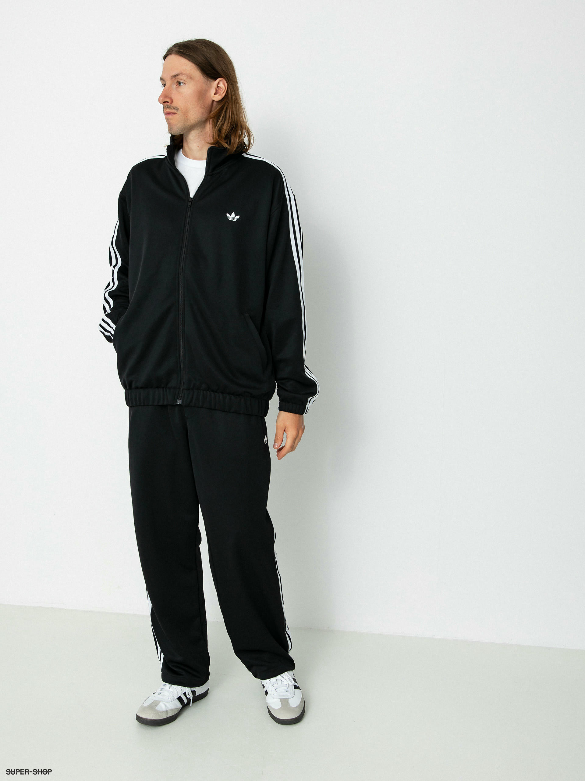 Black on clearance black adidas jacket