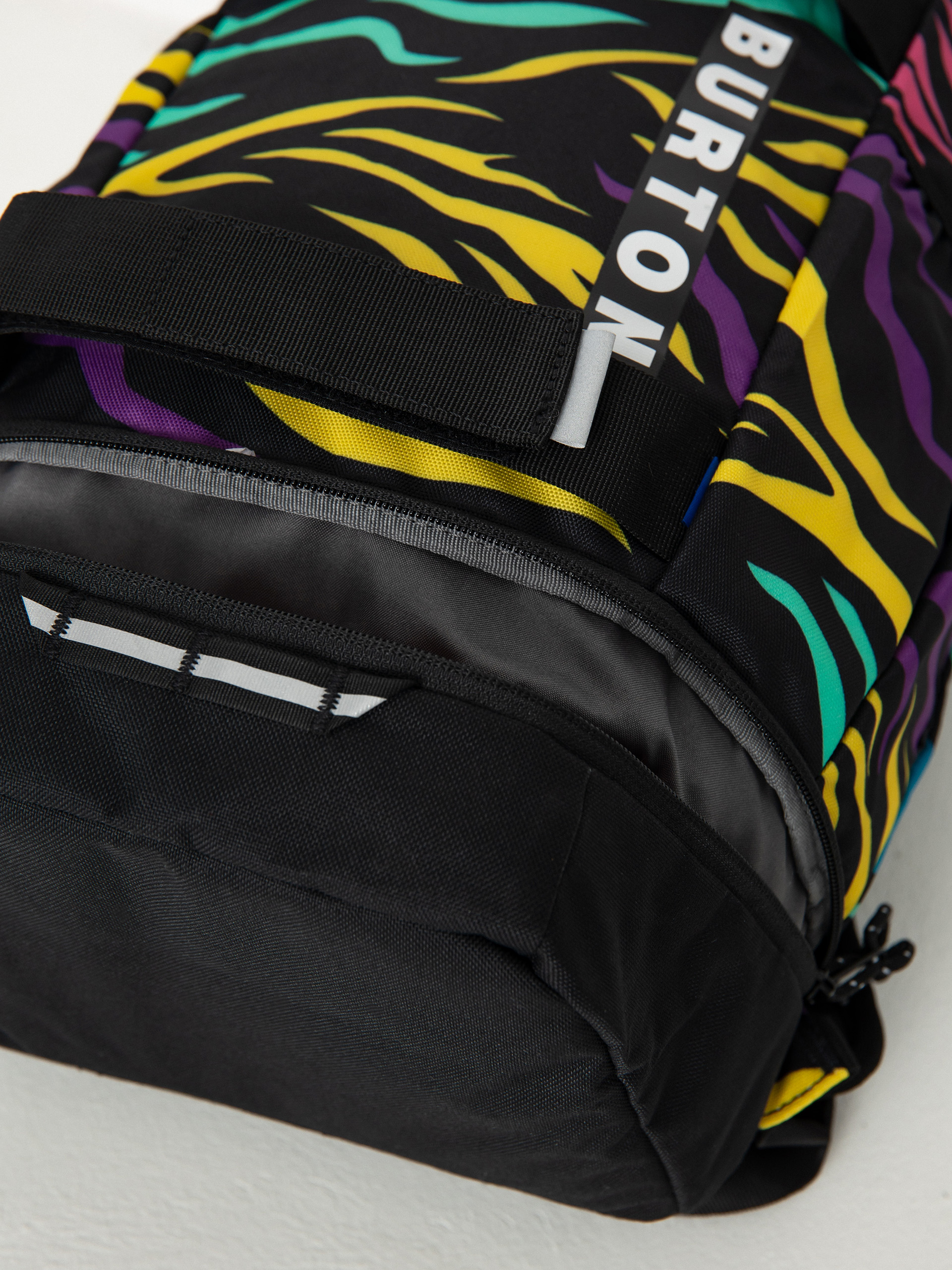 Sac à Dos Burton Distortion 18L Junior – Rangement Appareils, Compartiment Chaussures – Polyester Recyclé, DWR