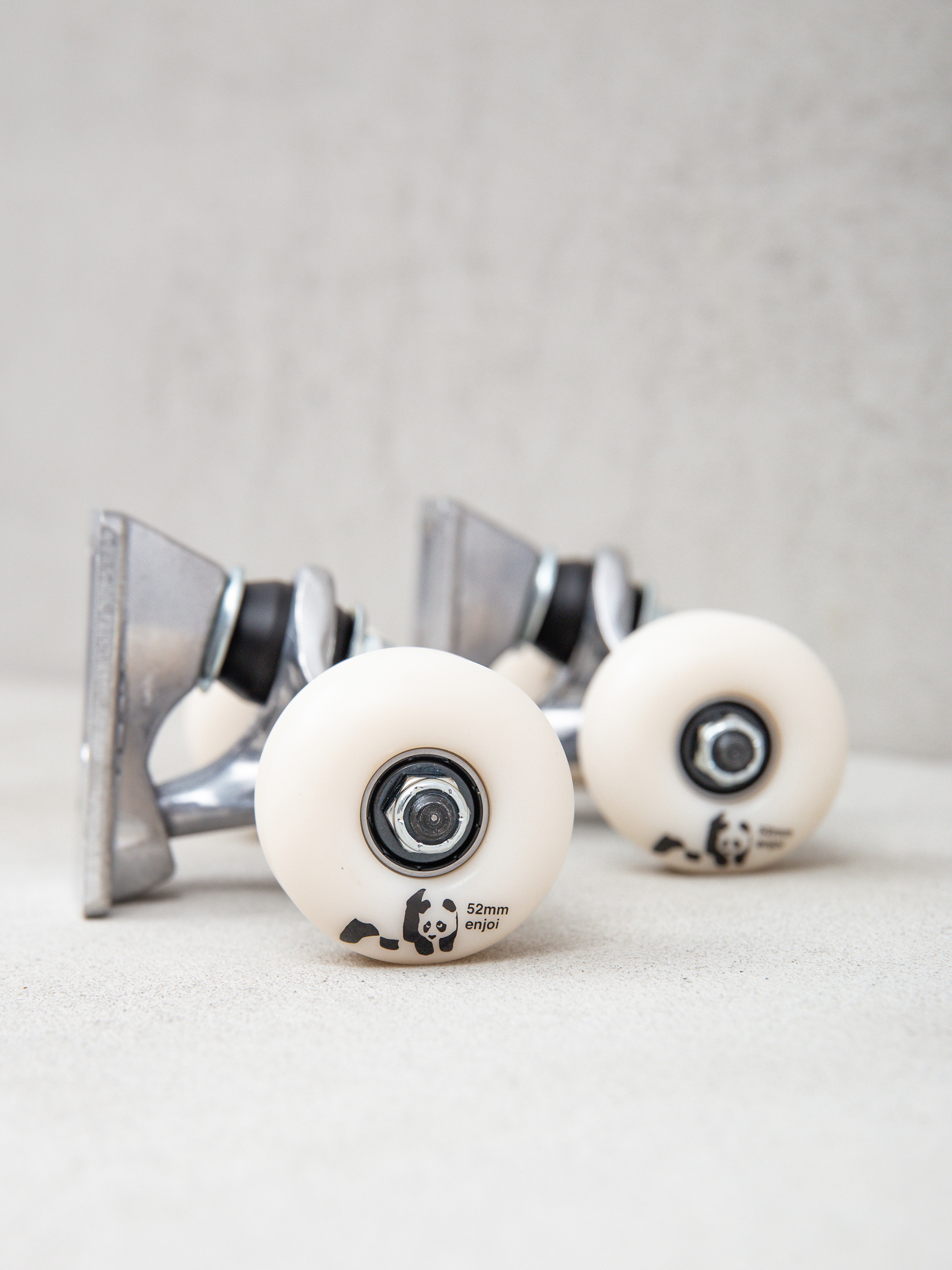Tensor Enjoi Dbl Panda Trucks (raw/white)