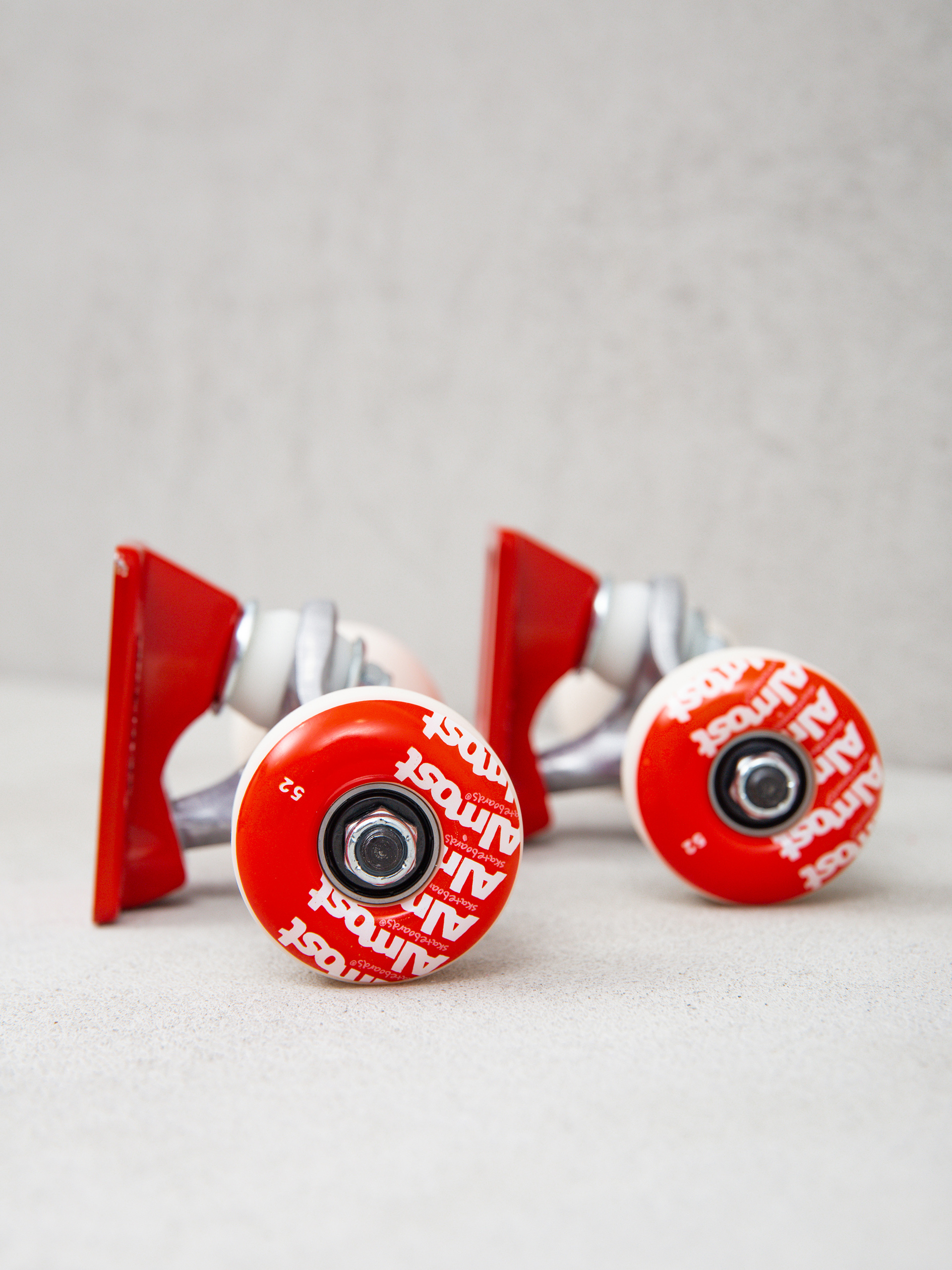 Tensor Almost Repeat Trucks (raw/red)