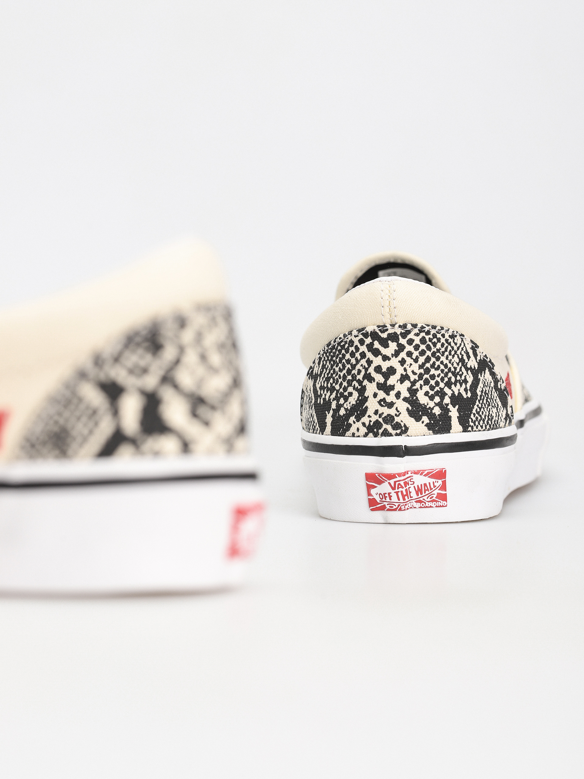Vans X Hockey Skate Slip On Schuhe (hockey skateboards snake skin)