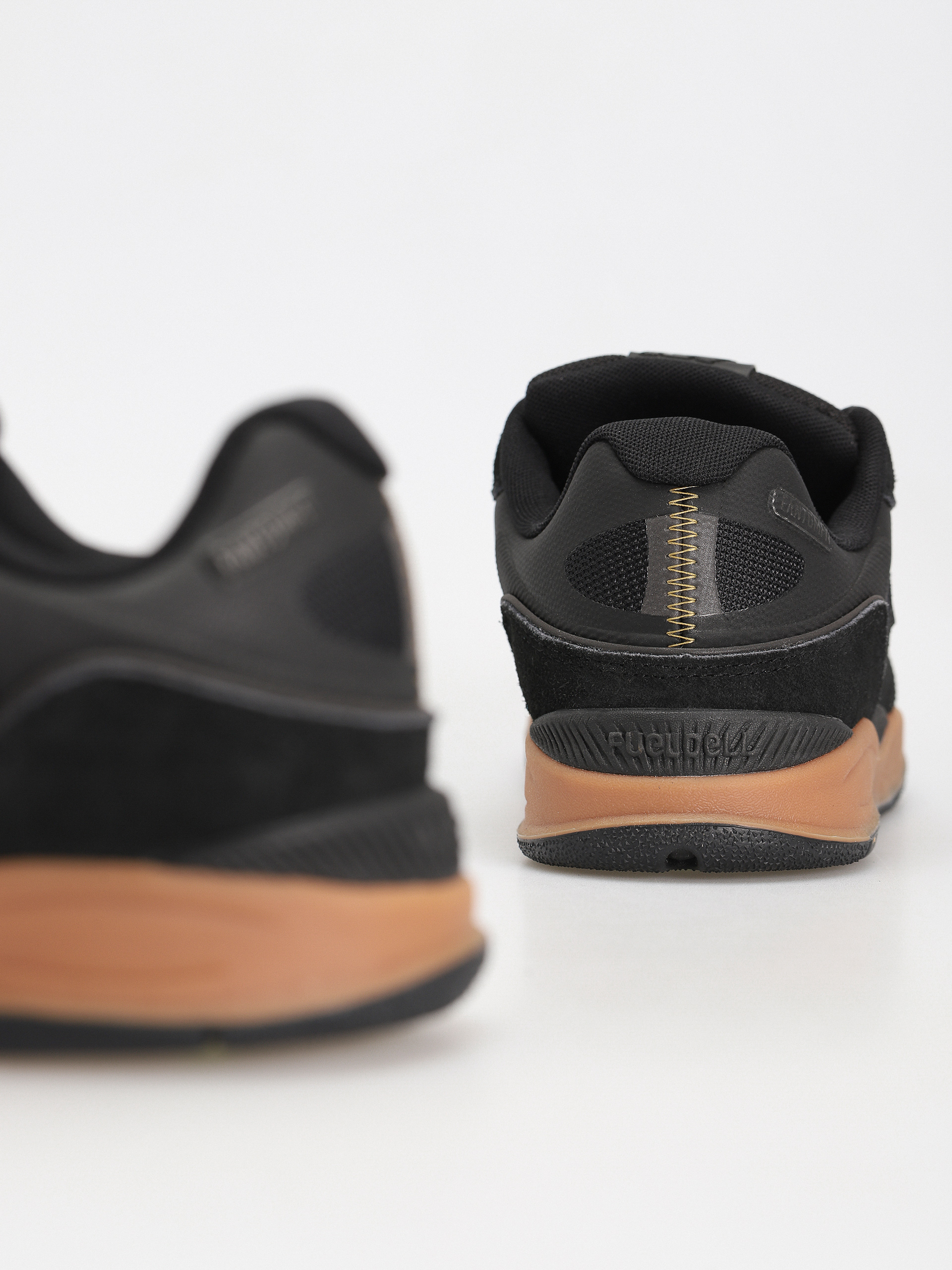 New Balance 1010 Shoes (black/white)