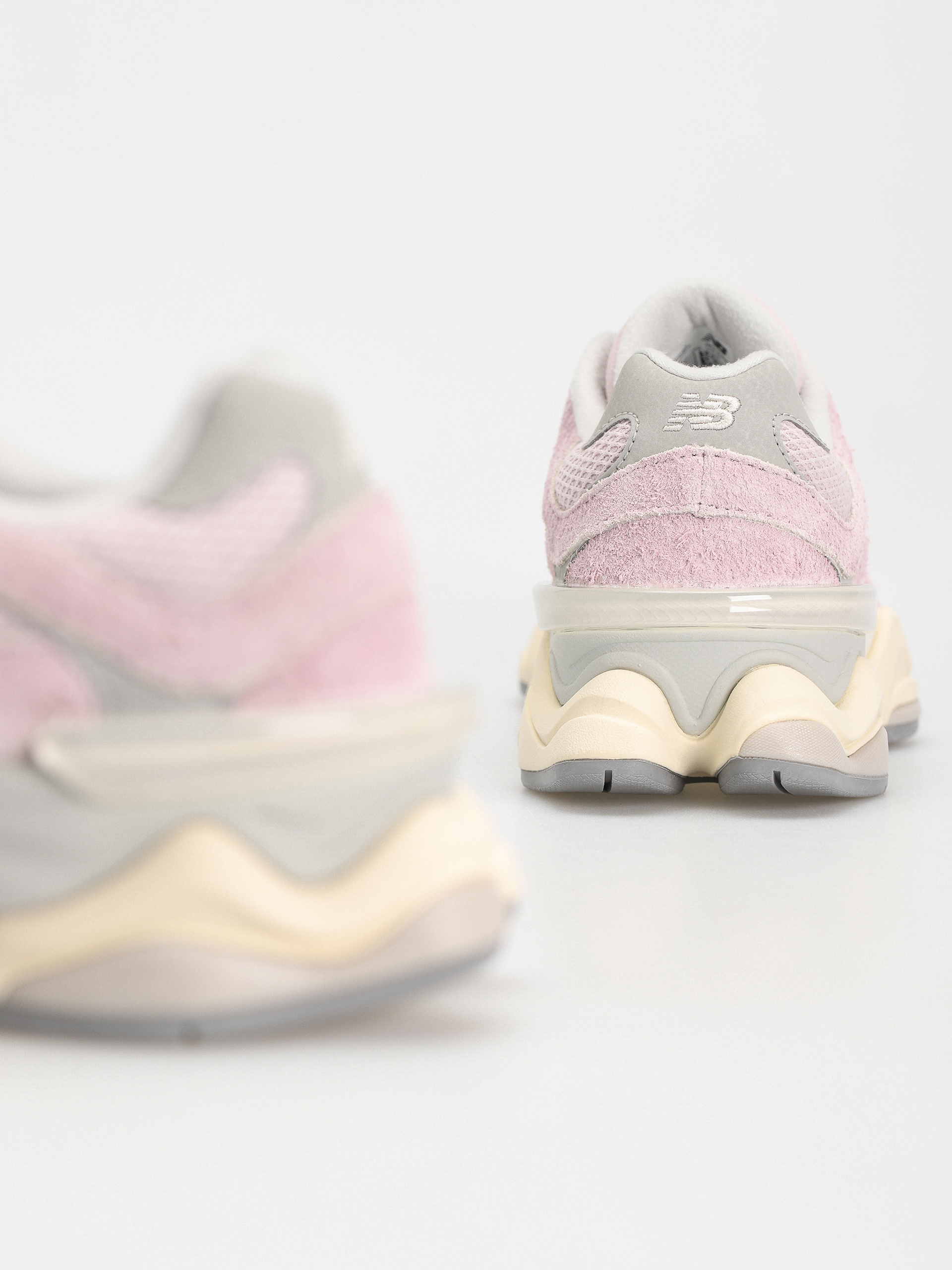 New Balance 9060 Shoes (december sky)