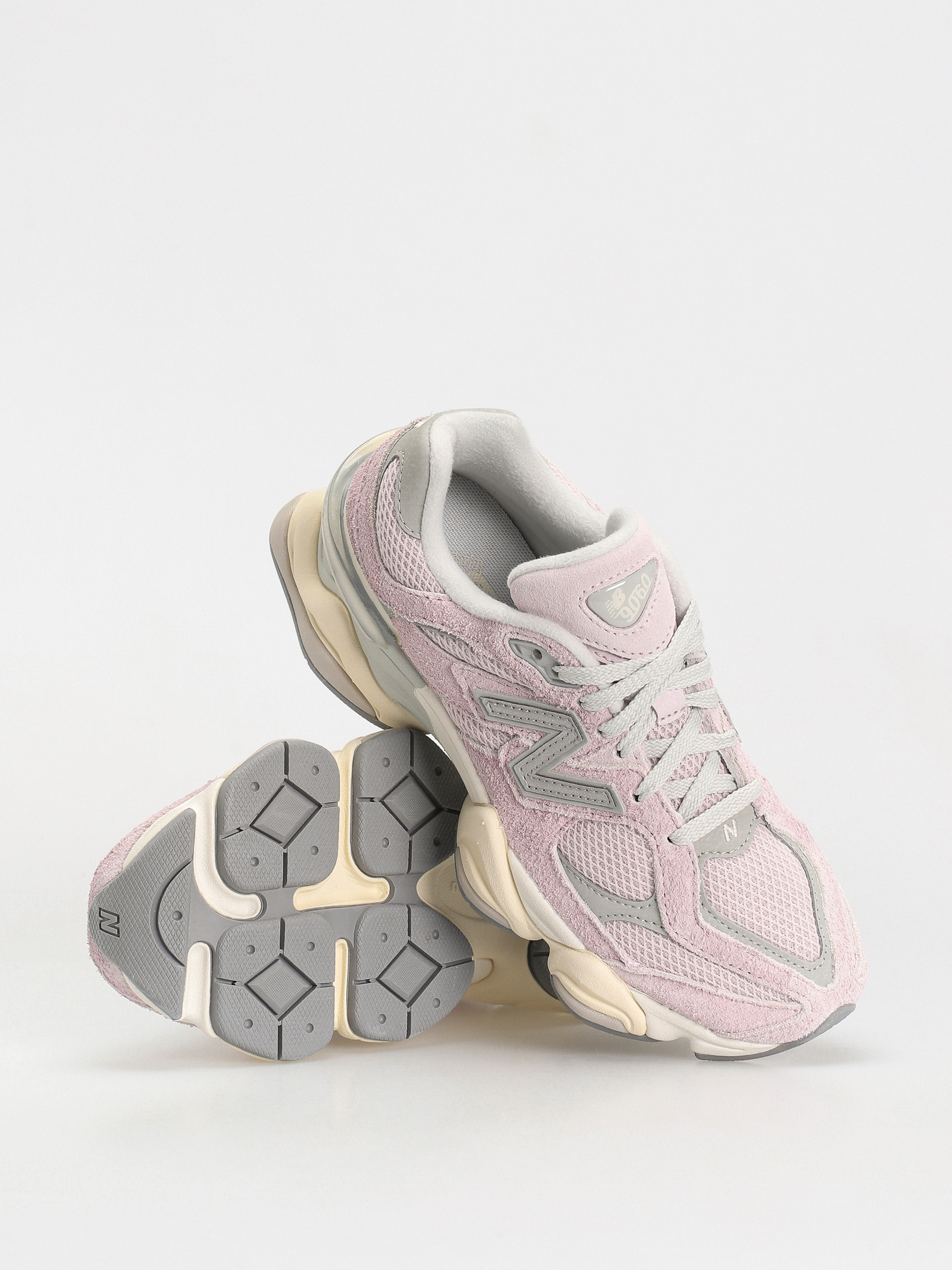 New Balance 9060 Shoes (december sky)