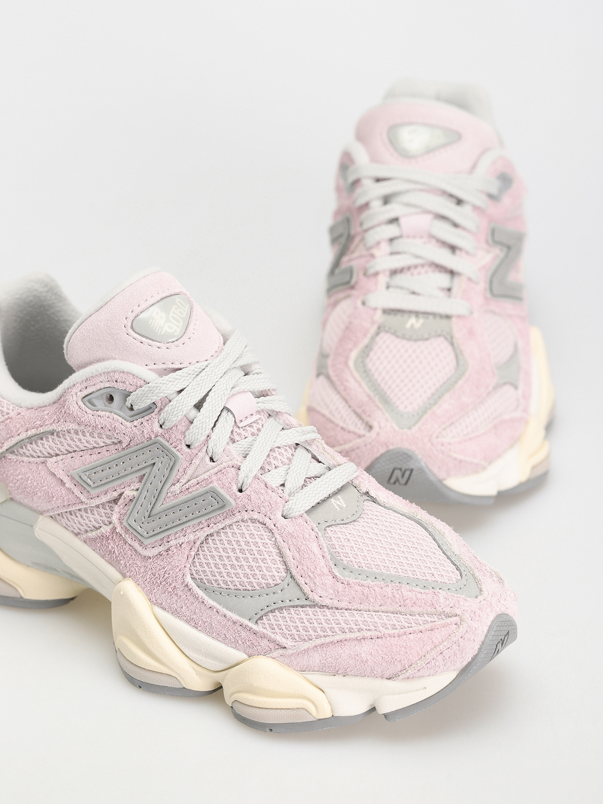 New Balance 9060 Shoes (december sky)