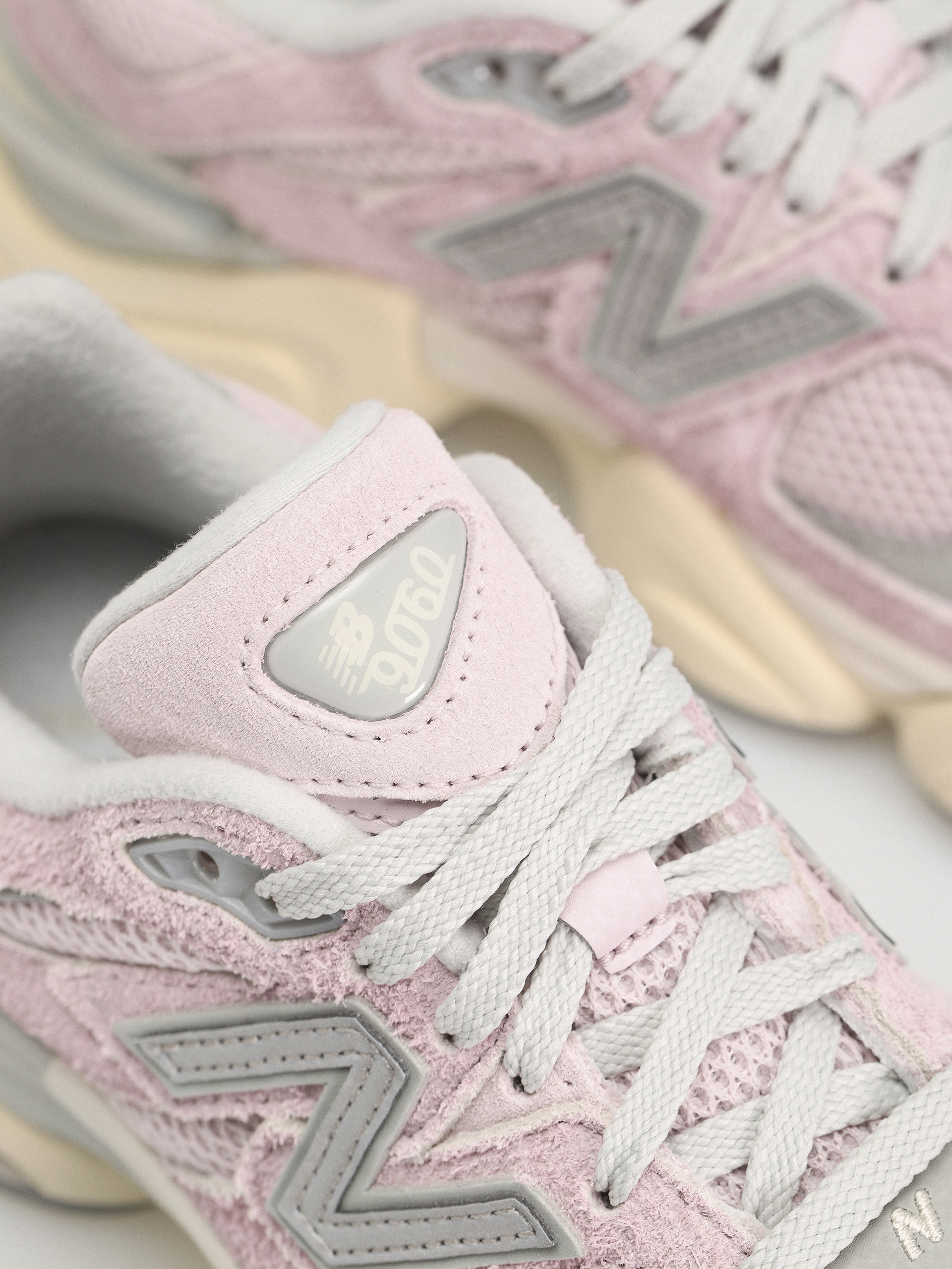 New Balance 9060 Shoes (december sky)