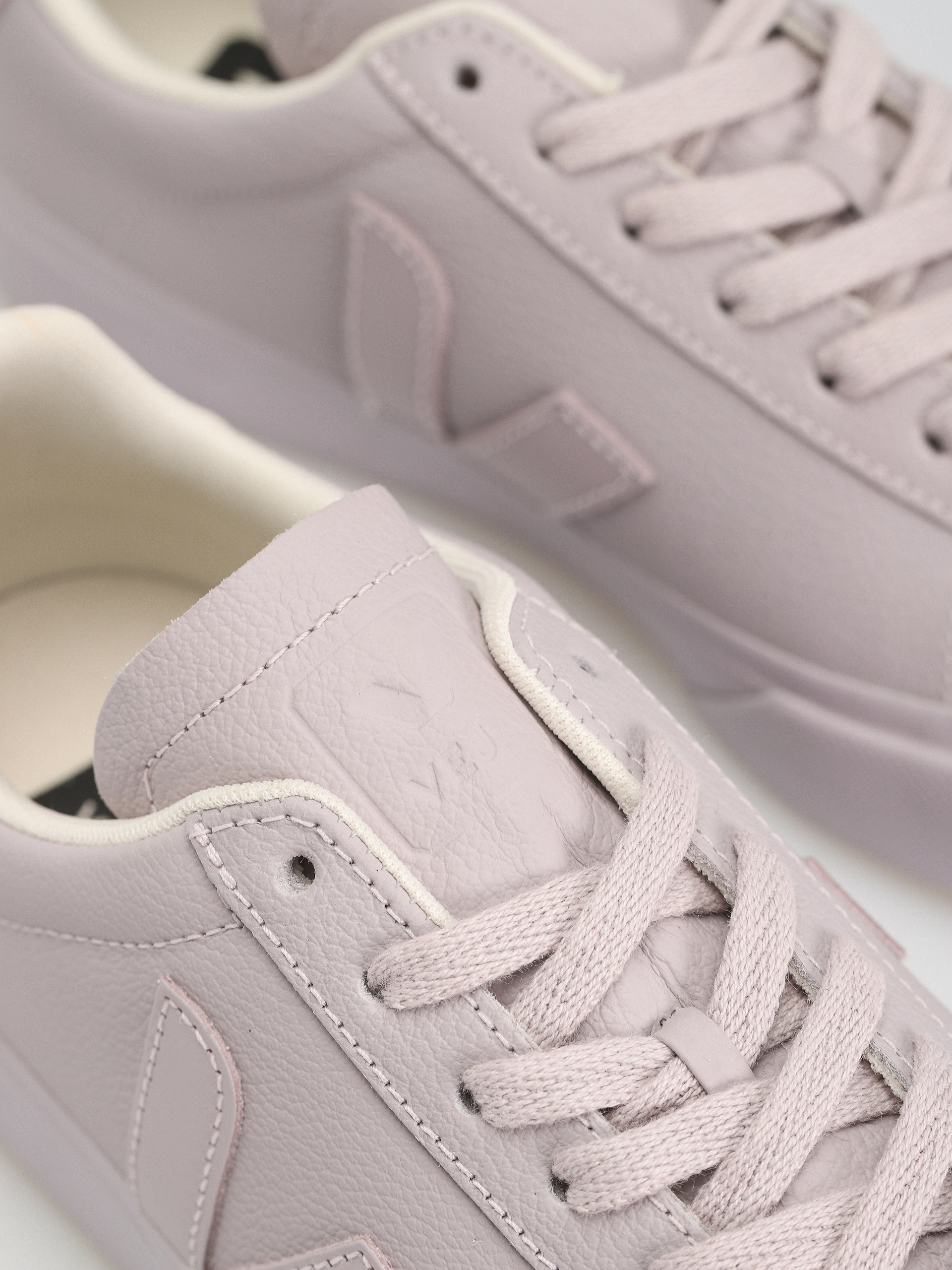 Veja Campo Shoes Wmn (full parme)