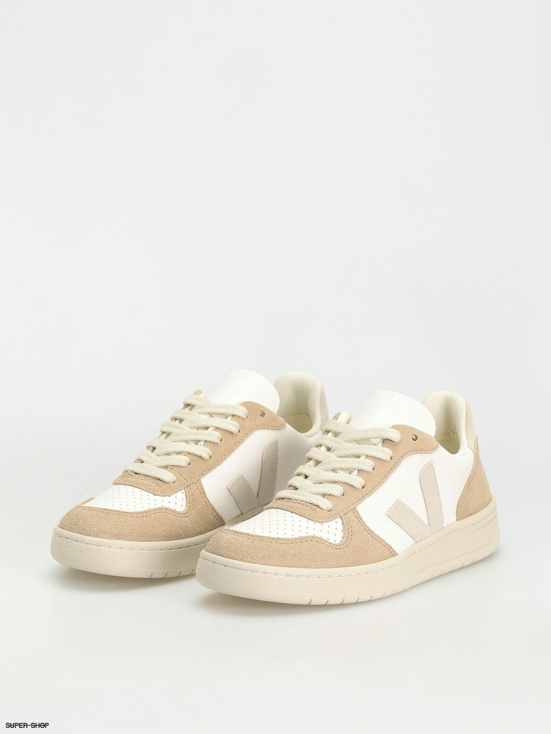 Veja V-10 Shoes Wmn (extra white natural sahara)