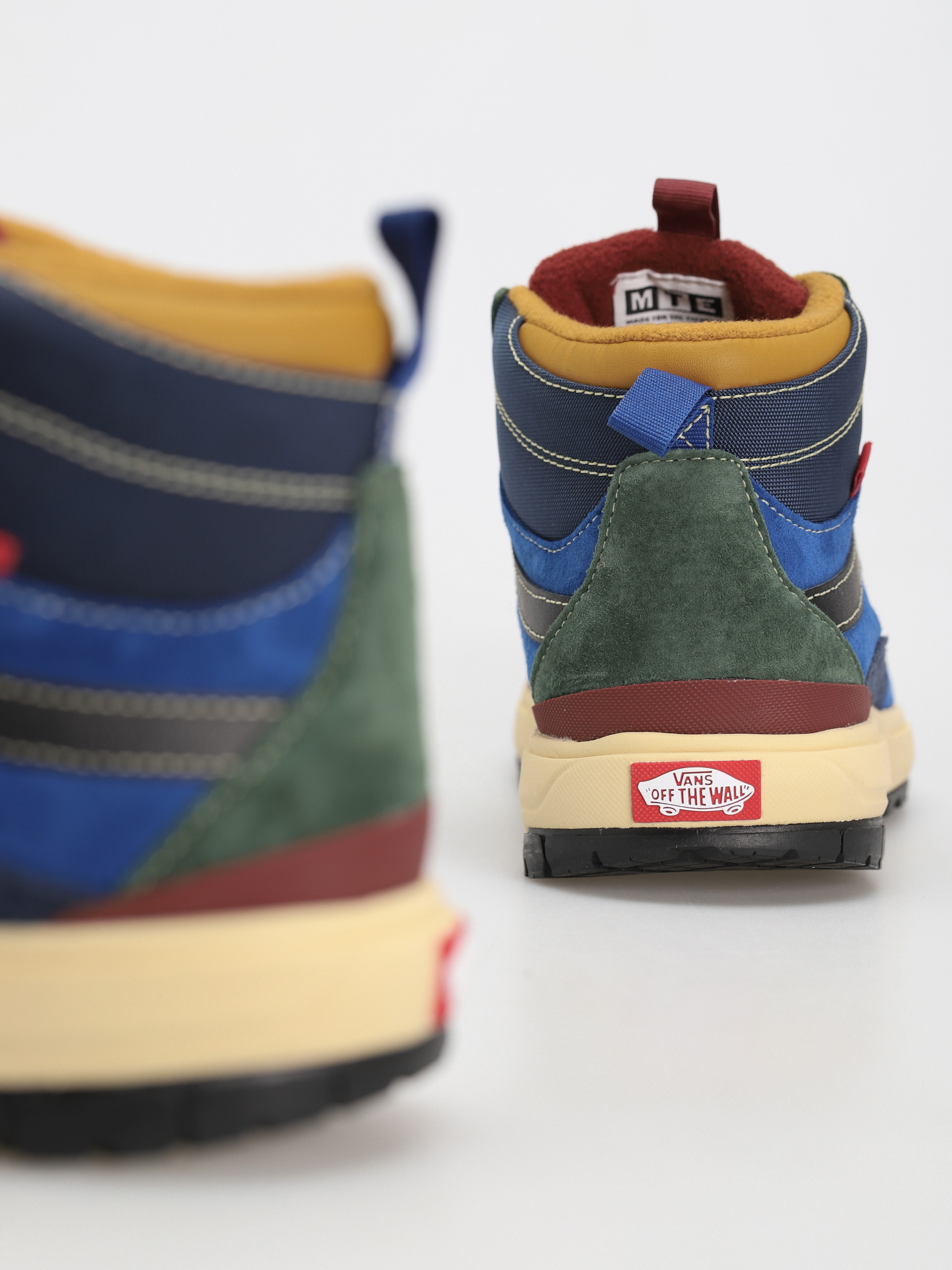 Vans Ultrarange Exo Hi Mte 1 Schuhe (multi)