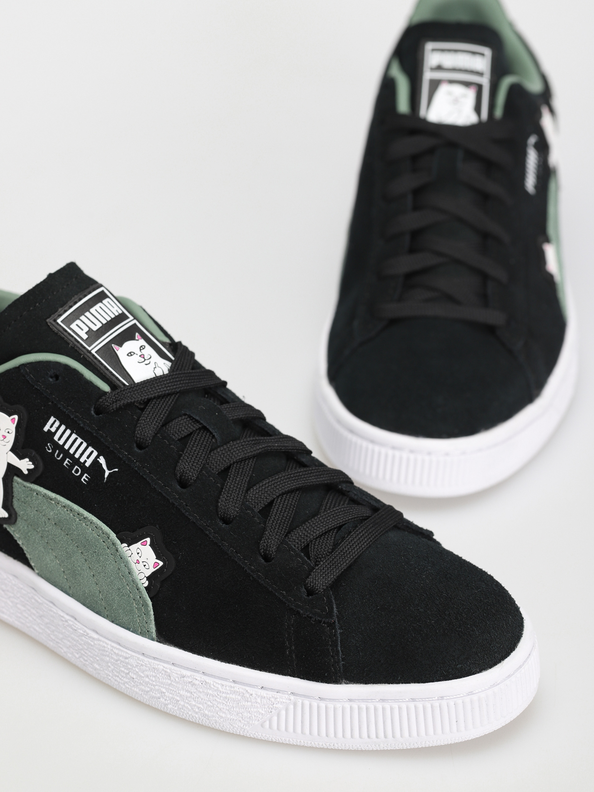 Puma X RipNDip Suede Shoes (puma black/eucalyptus)